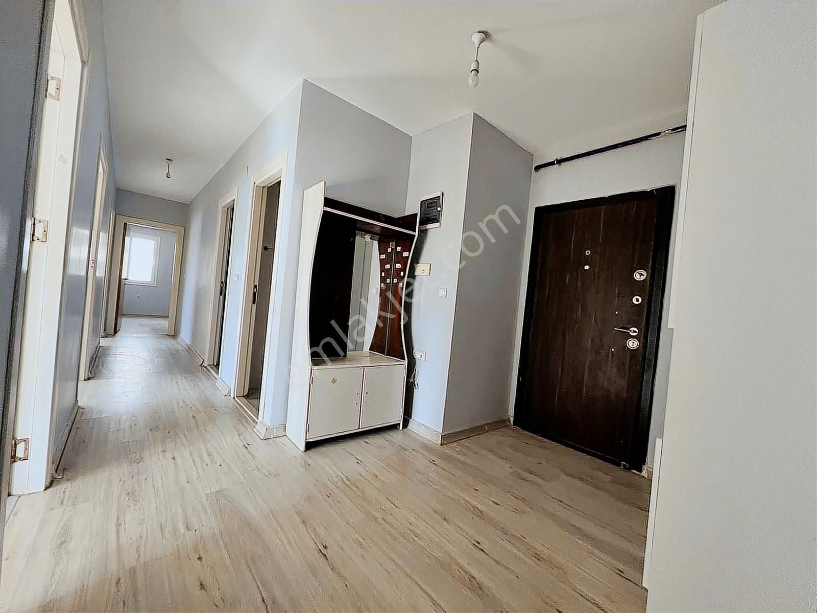 Osmangazi'de 3+1 Ultra Geniş K.mutfak Ç.banyo G.odalı Daire - Görsel 4