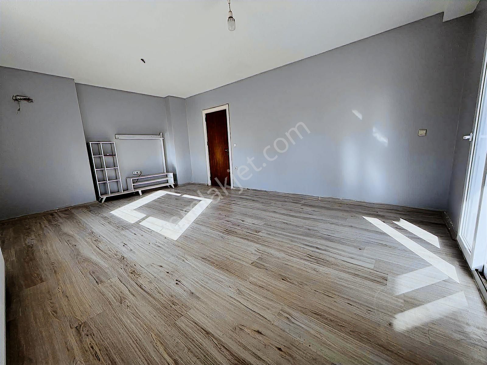 Osmangazi'de 3+1 Ultra Geniş K.mutfak Ç.banyo G.odalı Daire - Görsel 11