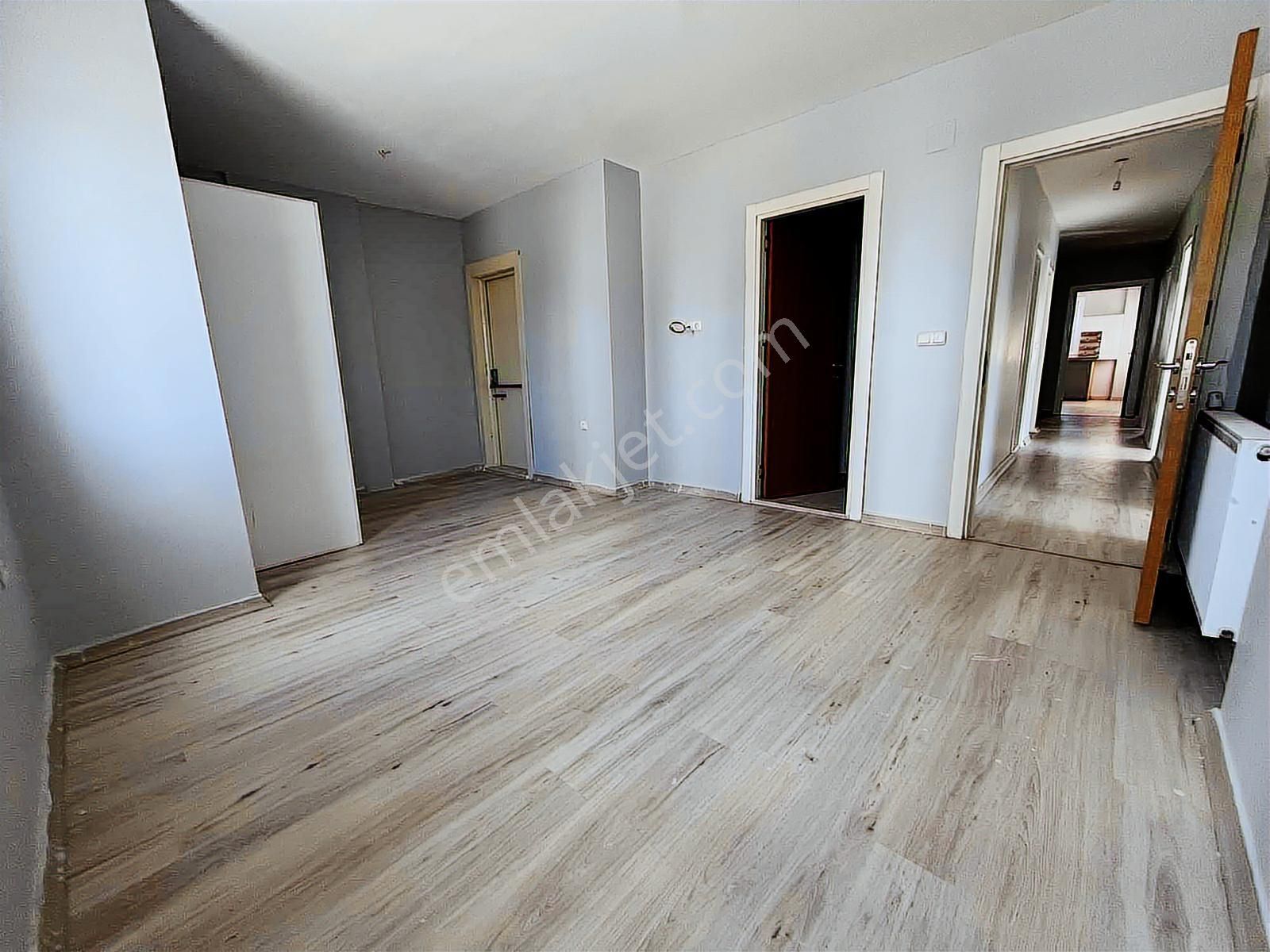 Osmangazi'de 3+1 Ultra Geniş K.mutfak Ç.banyo G.odalı Daire - Görsel 3