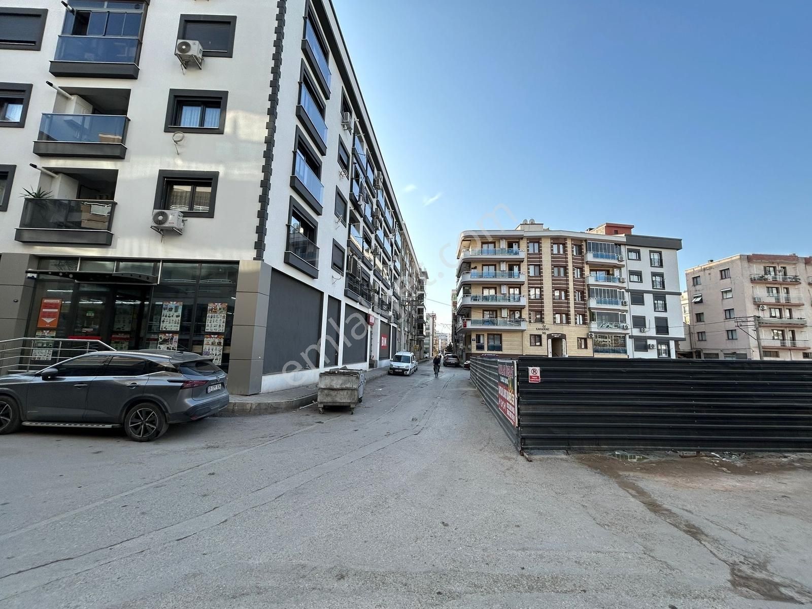 Karşıyaka Dedebaşı'nda Satılık 2+1 Yüksek Giriş Daire - Görsel 8