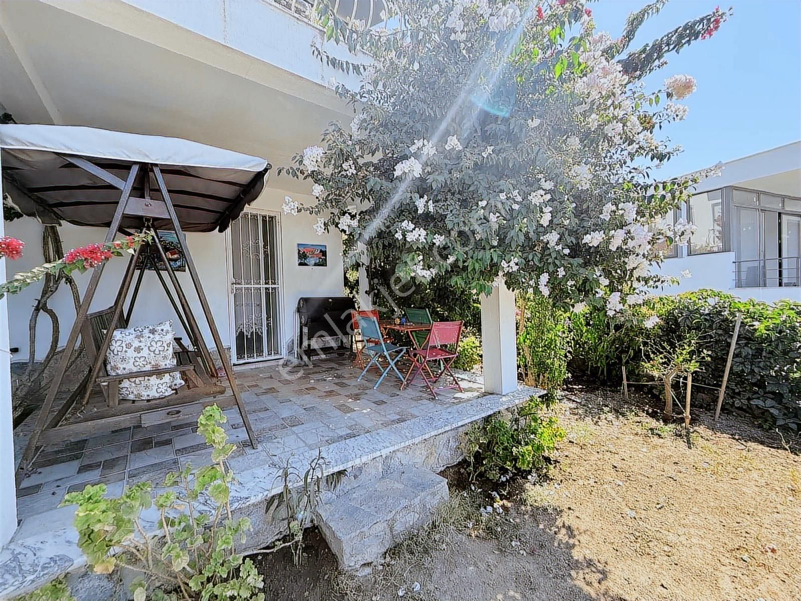 Bodrum Günbatımı Sitesinde Deniz Manzaralı, 3+1 Müstakil Ev - Görsel 10