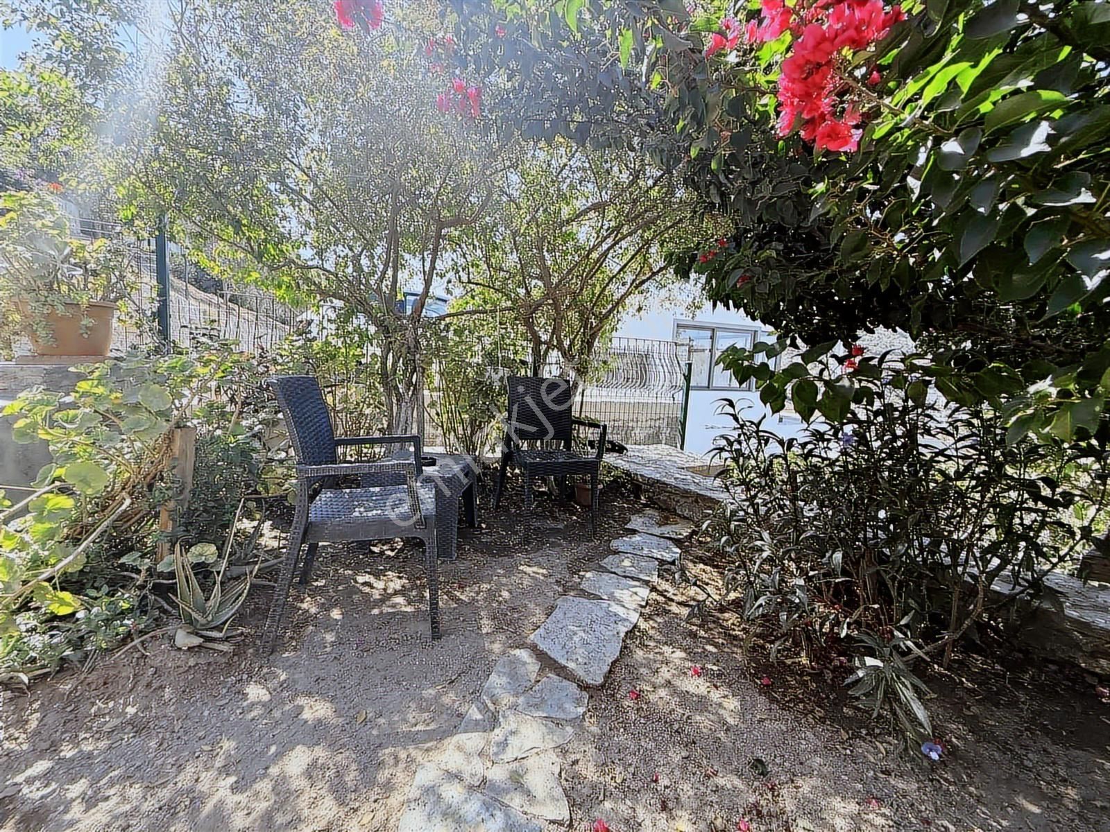 Bodrum Günbatımı Sitesinde Deniz Manzaralı, 3+1 Müstakil Ev - Görsel 16