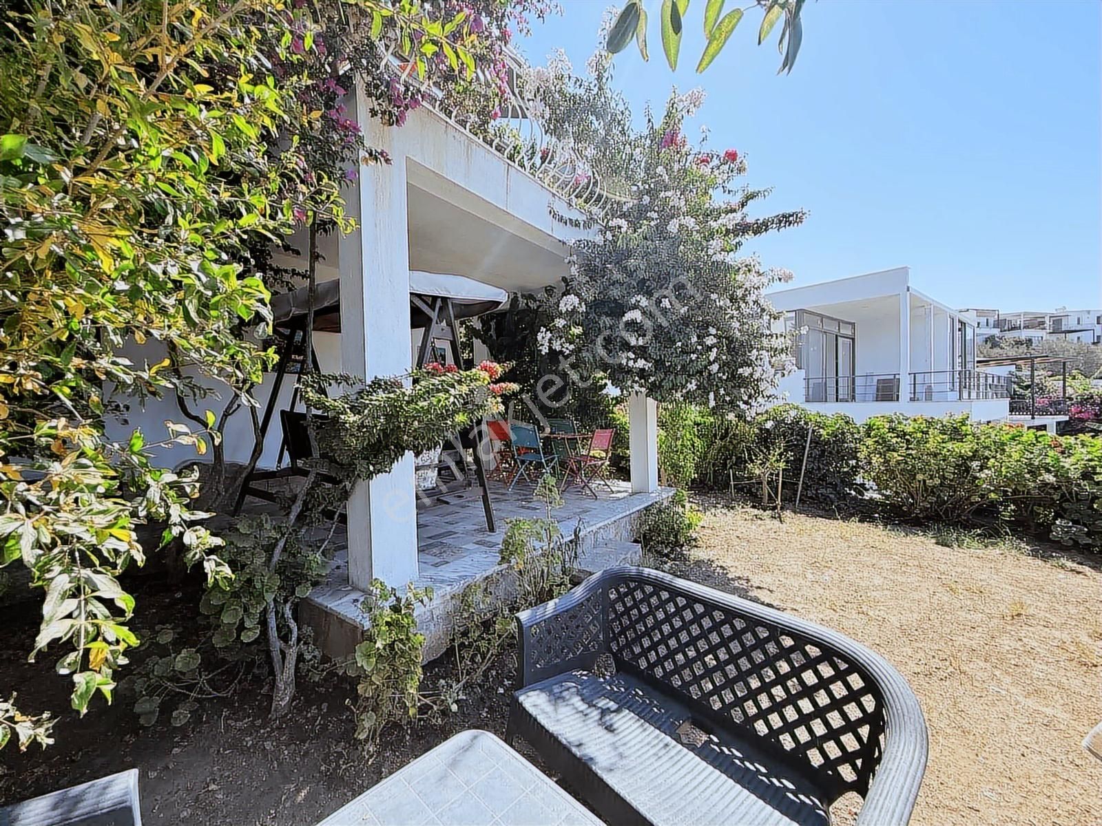 Bodrum Günbatımı Sitesinde Deniz Manzaralı, 3+1 Müstakil Ev - Görsel 7