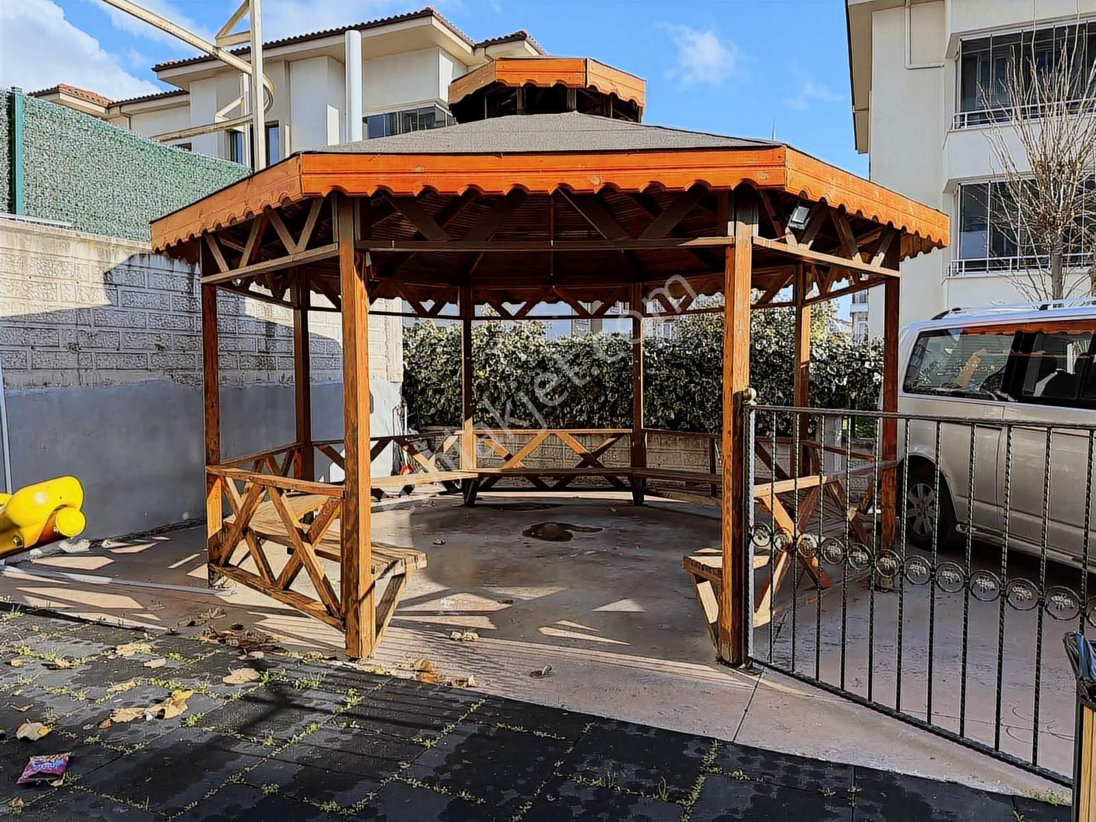 Adnan Kahvecide Site İçerisinde Kiralık 2+1 Daire - Görsel 3