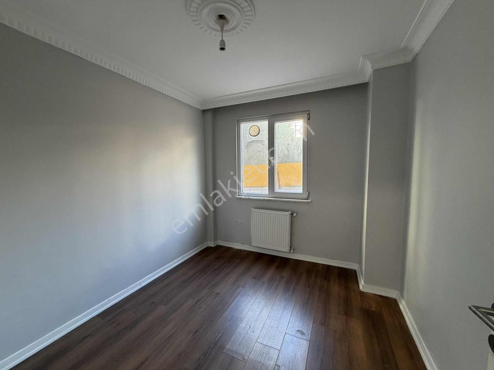 Adnan Kahvecide Site İçerisinde Kiralık 2+1 Daire - Görsel 4