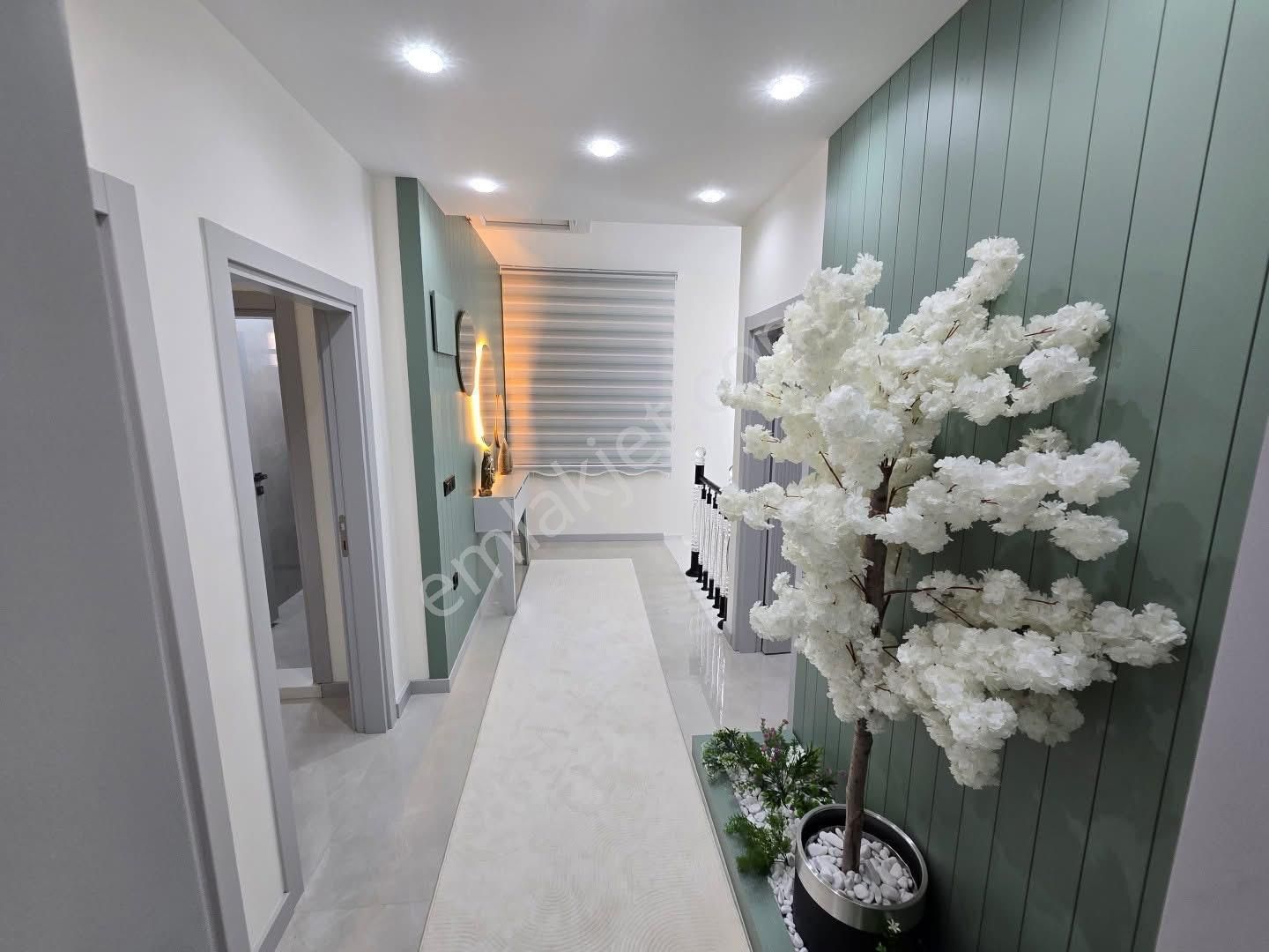 Efeler’de Tam Müstakil , Köşe Konum Havuzlu , Full Eşyalı Ekstra Lüks Villa - Görsel 22