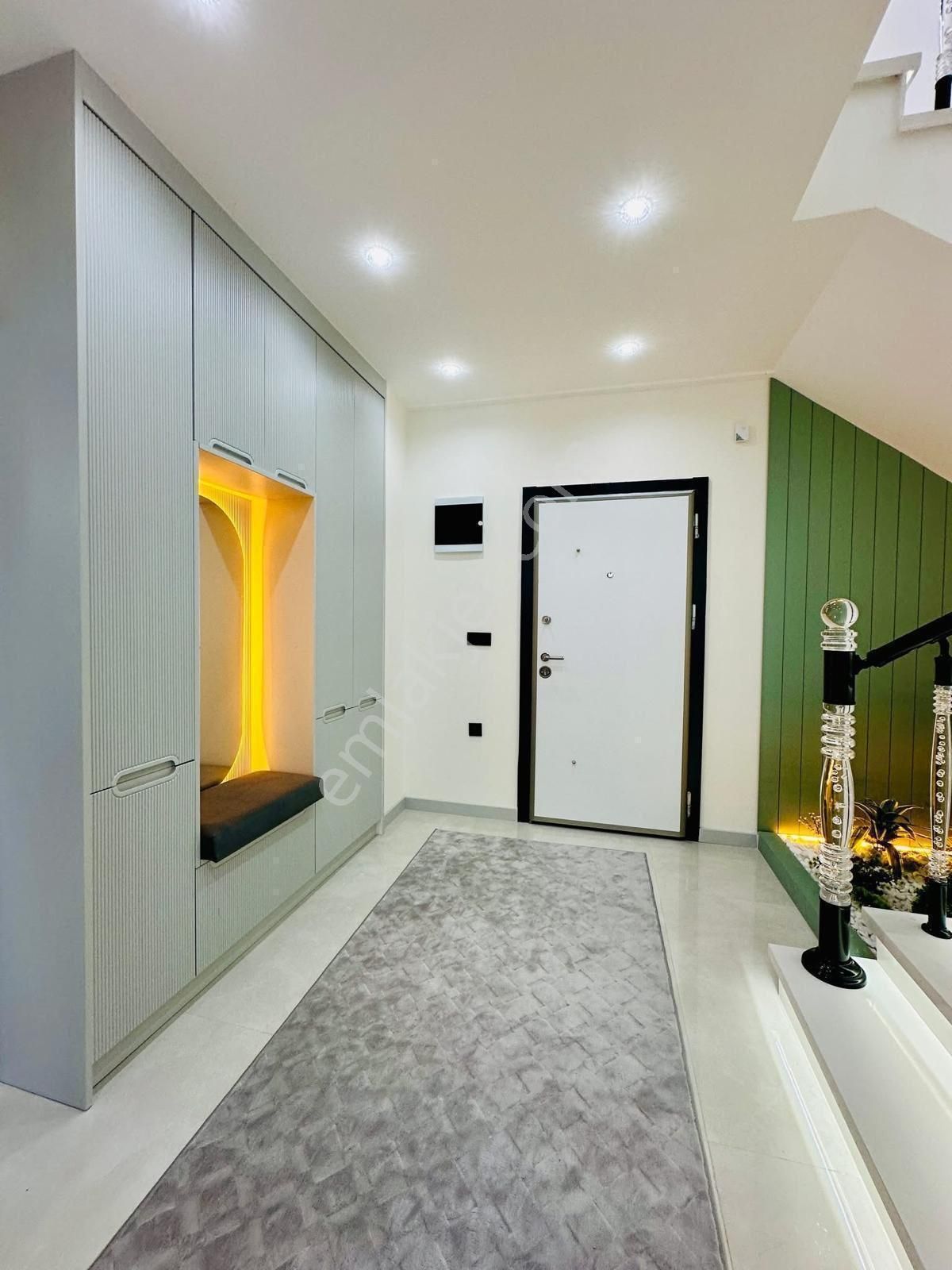 Efeler’de Tam Müstakil , Köşe Konum Havuzlu , Full Eşyalı Ekstra Lüks Villa - Görsel 32