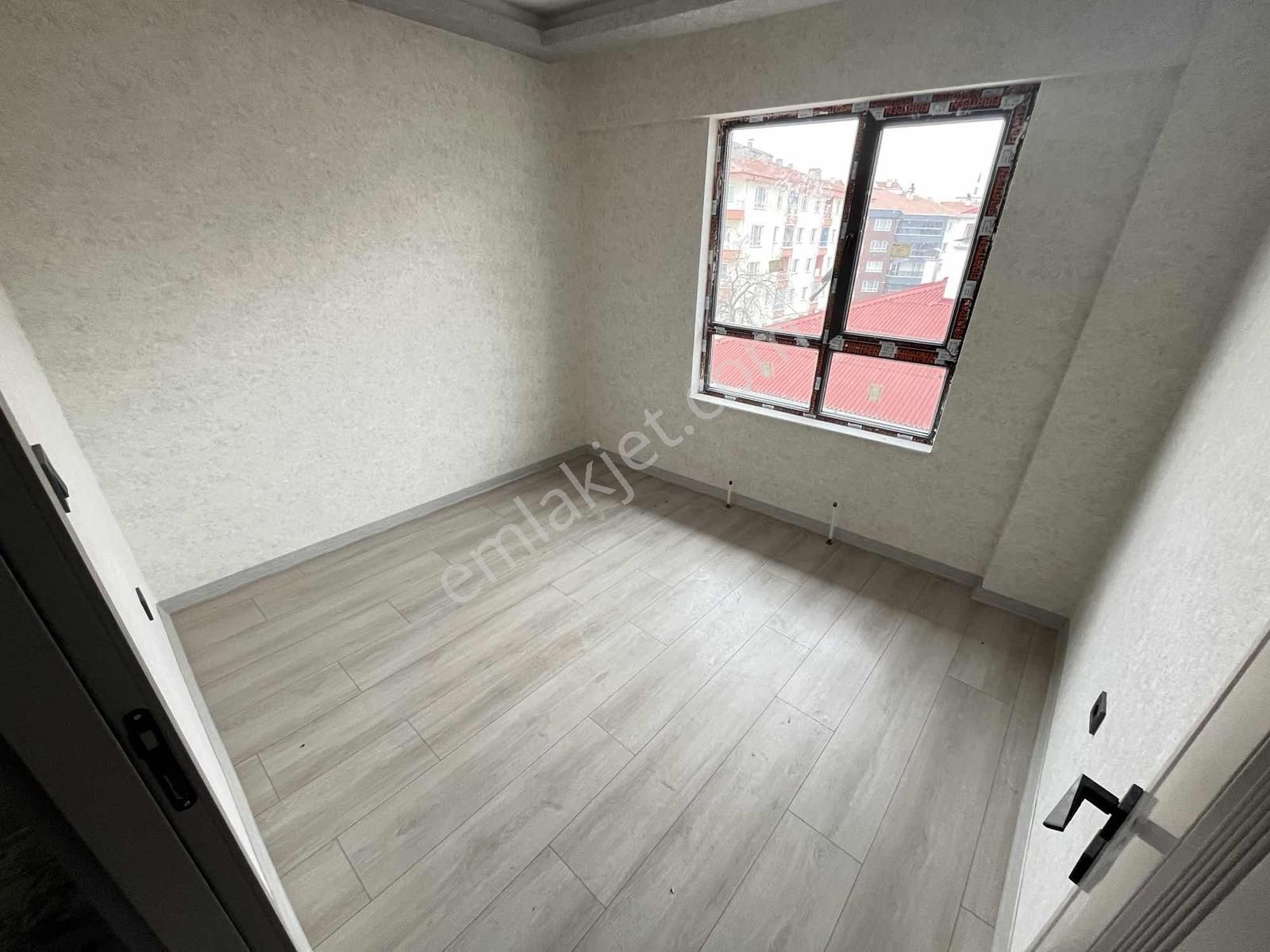 3.katta 3+1 110m2 Full Yapılı Krediye Uygun İskanlı Fırsat Daire - Görsel 12