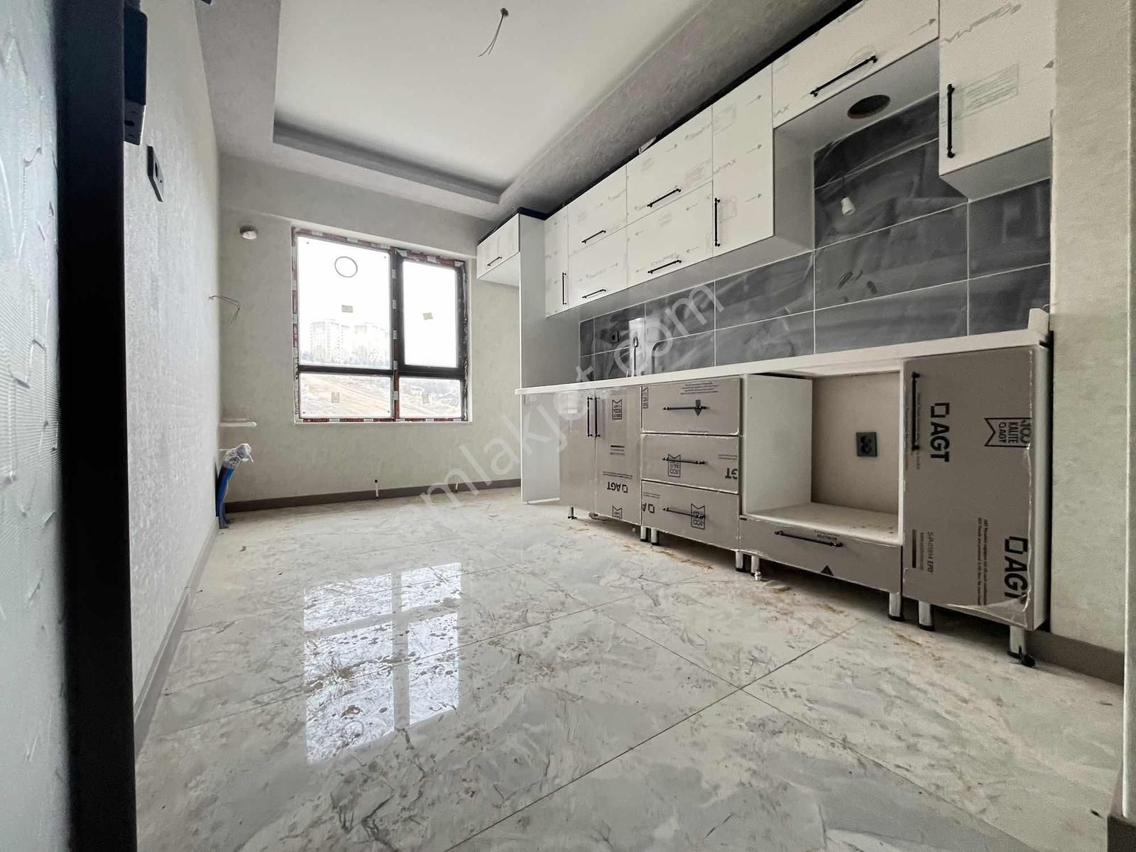 3.katta 3+1 110m2 Full Yapılı Krediye Uygun İskanlı Fırsat Daire - Görsel 24