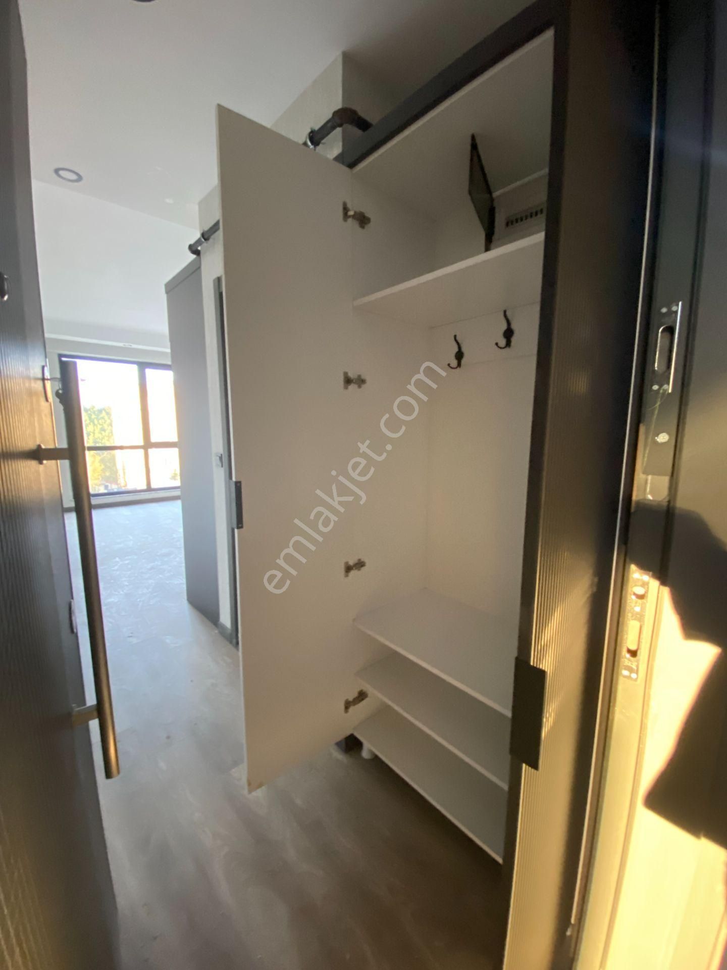 Truva//bt'den Körfez Okullar Bölgesinde Satılık 1+1 Daire - Görsel 4