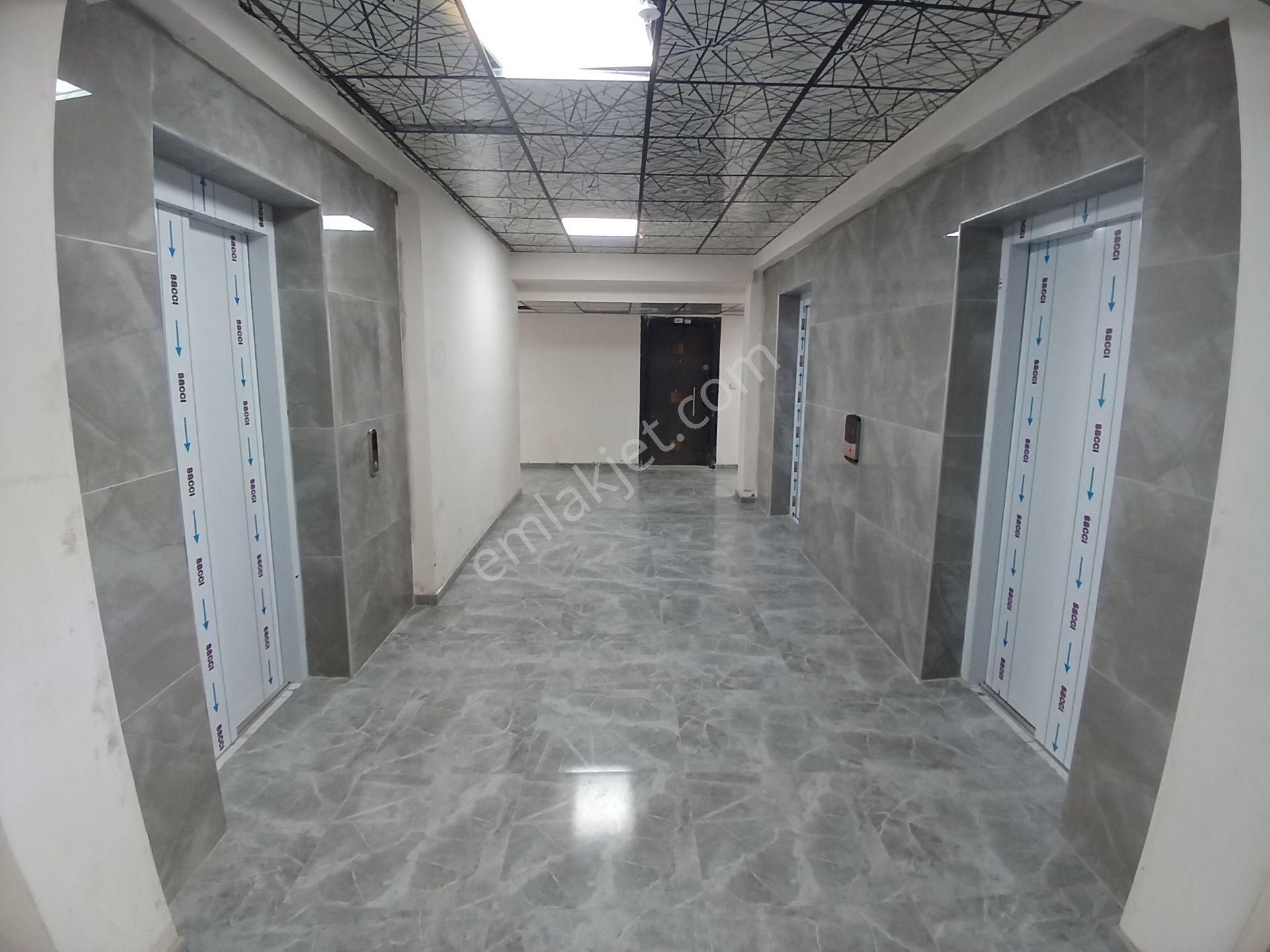 Polat Emlak...hayat Park Sitesinde Ebeveyn Banyolu Manzaralı 2+1 - Görsel 23