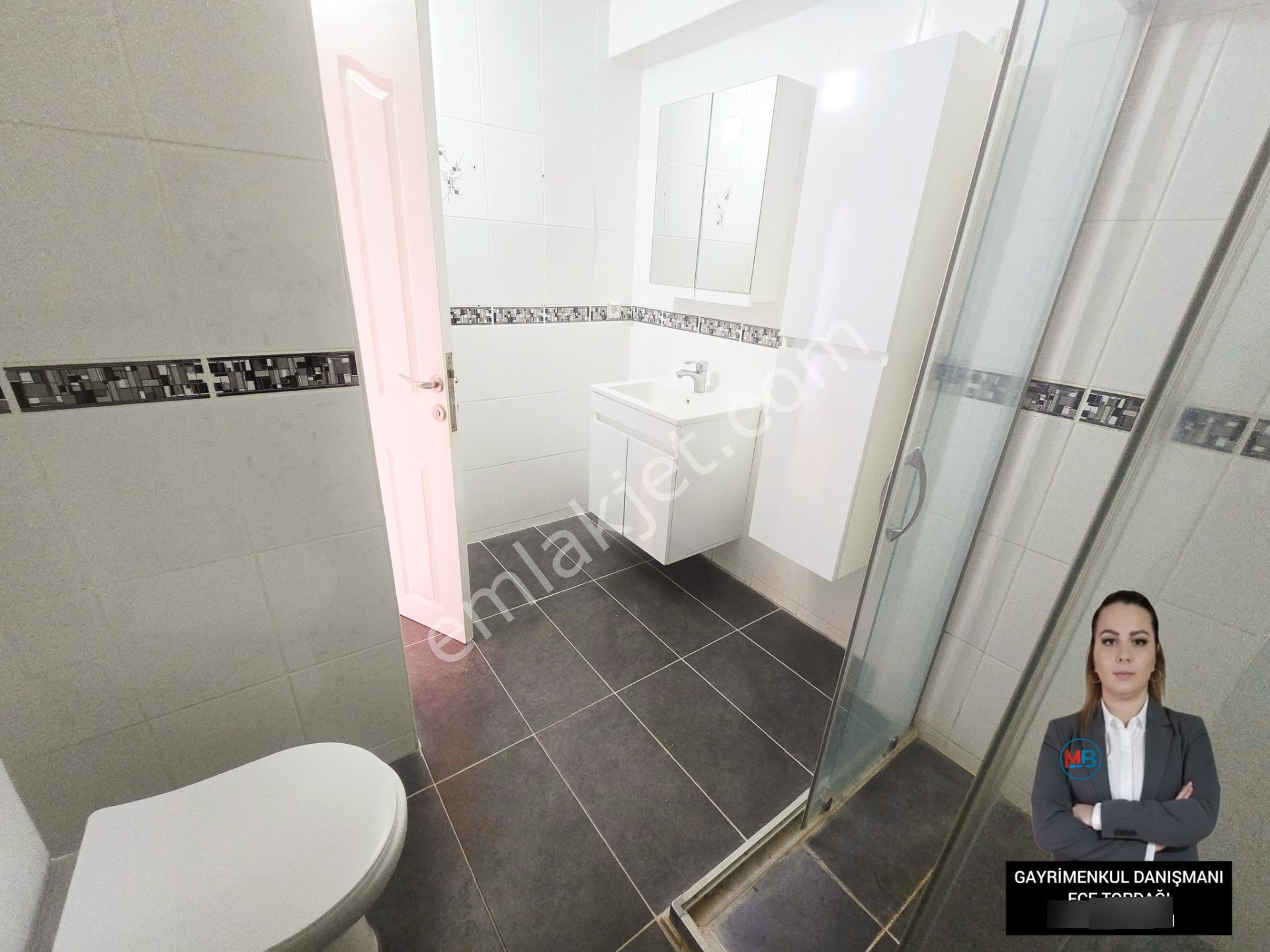 Didimde Satılık 2+1 Site İçerisinde Havuzlu Güvenlikli Orta Kat Daire ! - Görsel 15