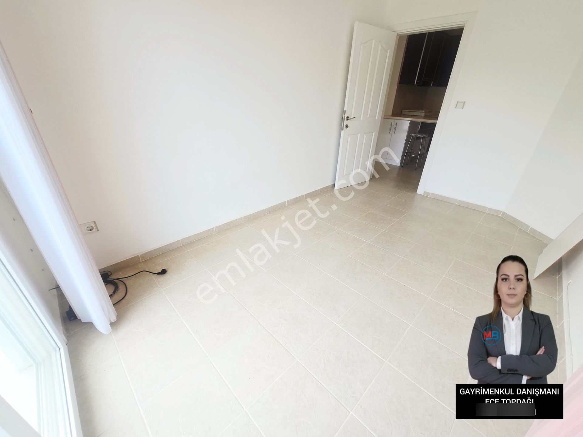 Didimde Satılık 2+1 Site İçerisinde Havuzlu Güvenlikli Orta Kat Daire ! - Görsel 12