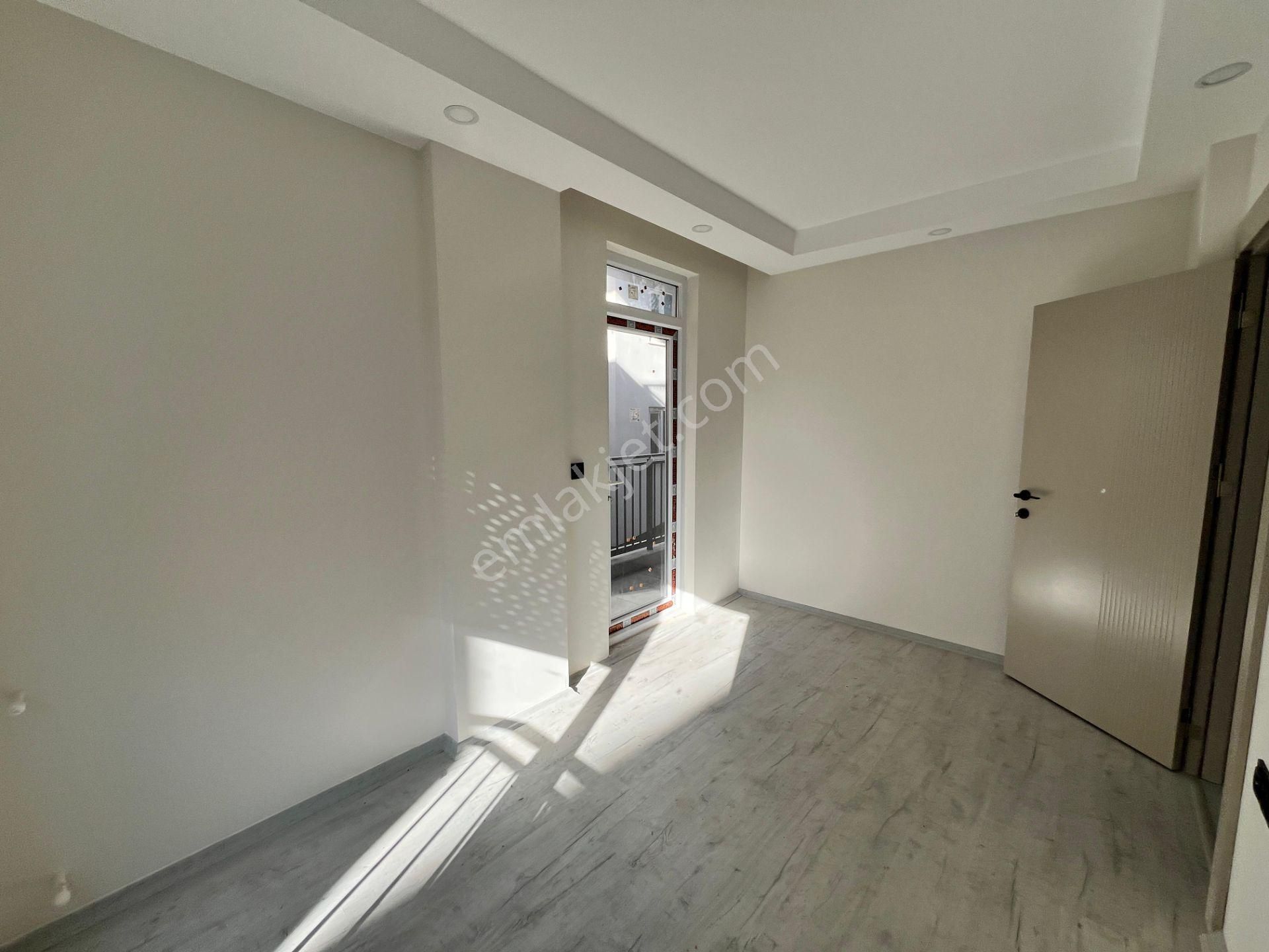 Kuzeyyaka 'da Ferah Kullanışlı Katta Sıfır 2+1 - Görsel 9