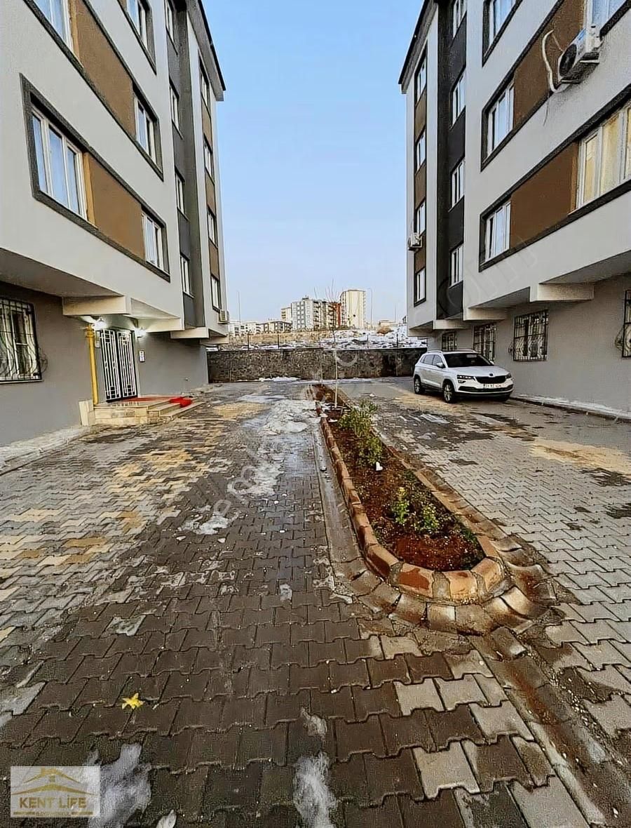 Toprak Gayrimenkulden Satılık 2+1 Daire Beykent 1 Etapta - Görsel 8