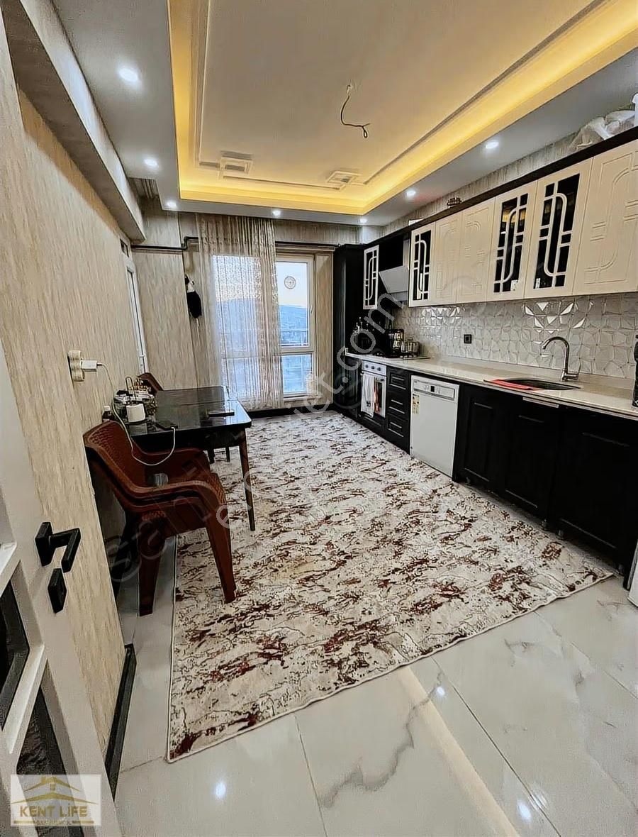 Toprak Gayrimenkulden Satılık 2+1 Daire Beykent 1 Etapta - Görsel 7