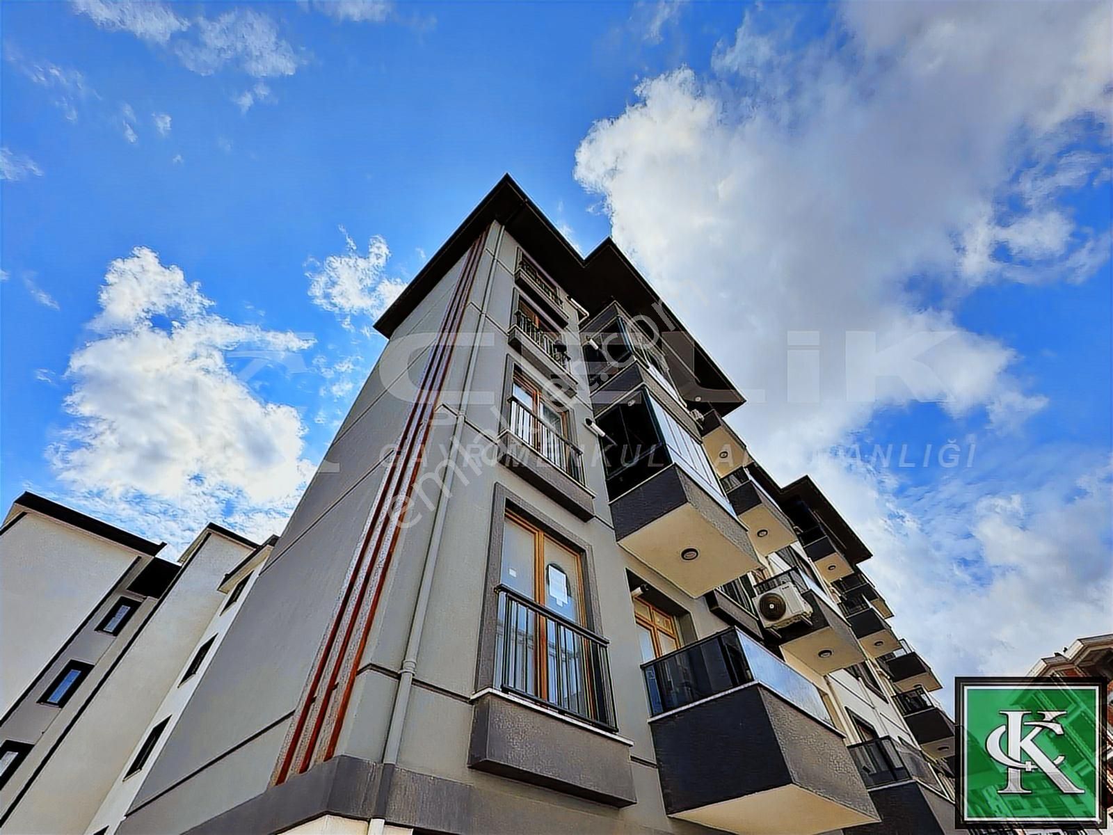 Çelik'ten Yeni Mah 2+0 Eşyalı Kiracılı Yatırımlık Kupon Daire!!!