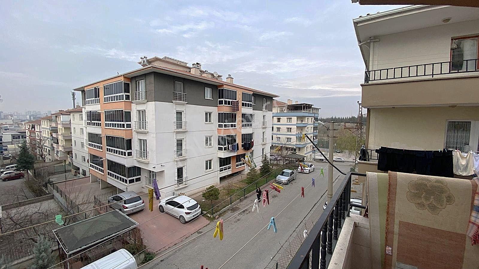 Sincan Tandoğan Mah'de 3+1 Ara Kat Ön Cephe Bağımsız Daire - Görsel 30