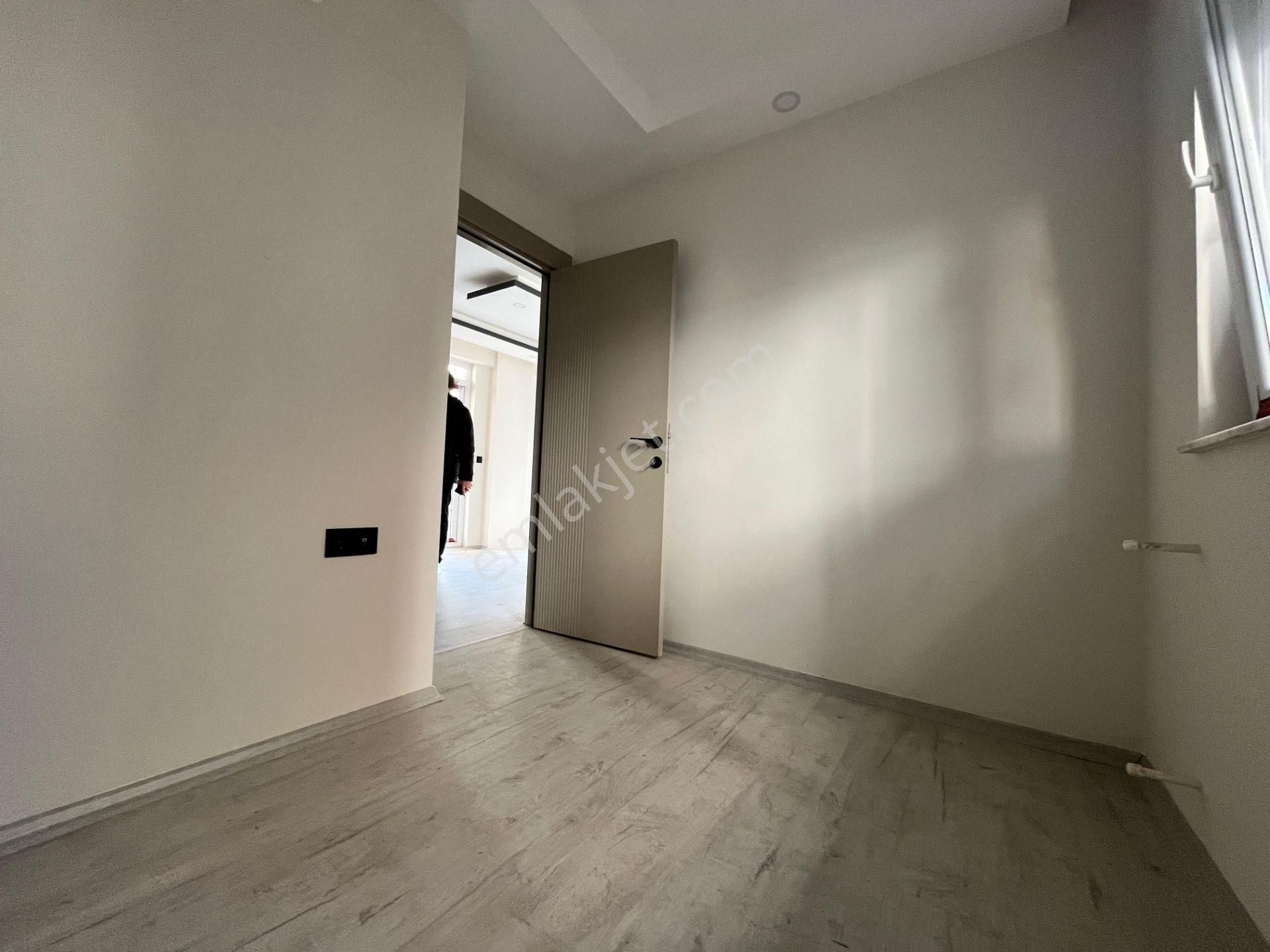 Şifa Hastanesi Yakını Katta Sıfır Çok Şık 2+1 'ler - Görsel 14