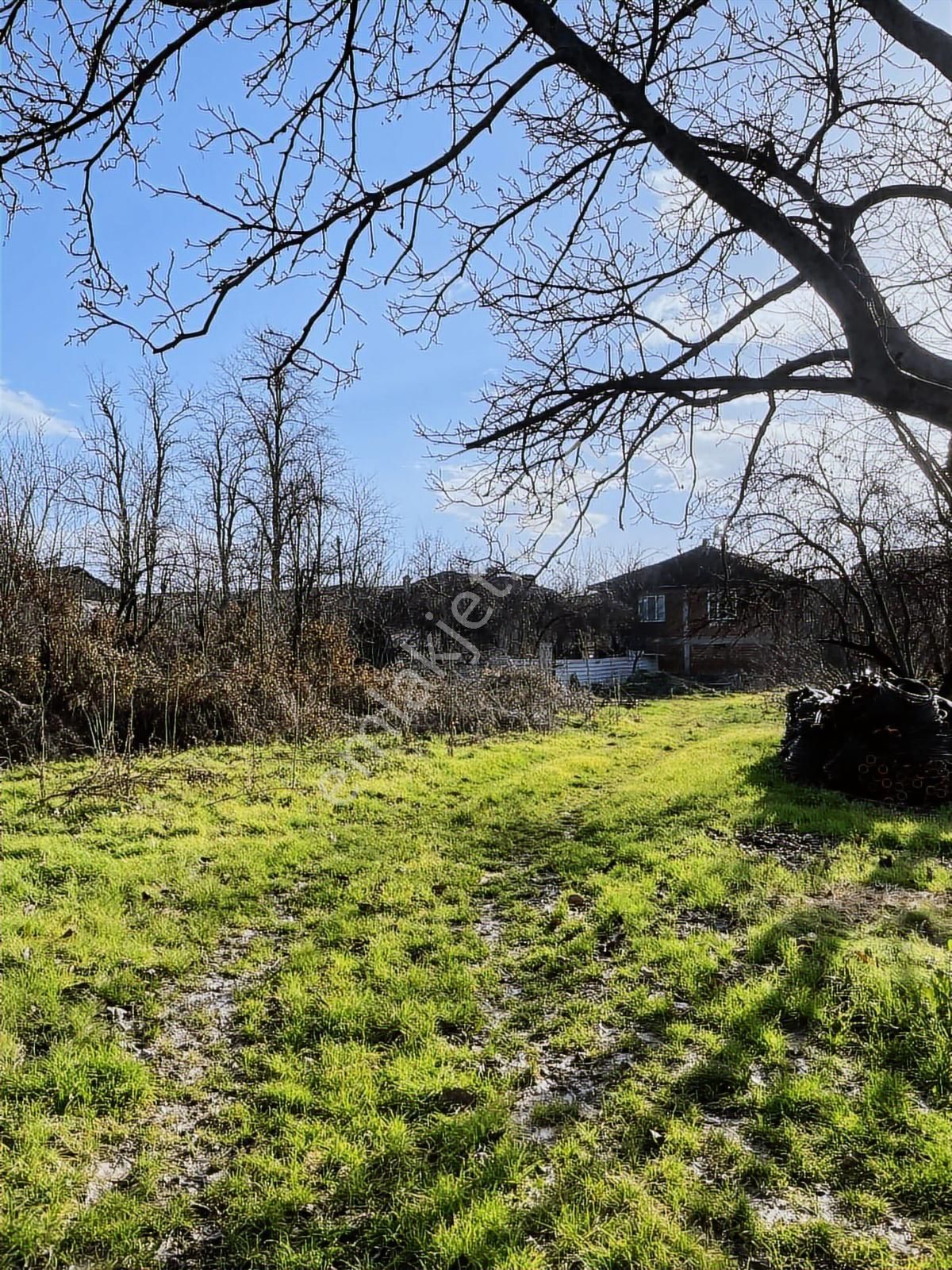 Küçük Yenice Mahallesinde Acil Satılık Arsa - Görsel 2