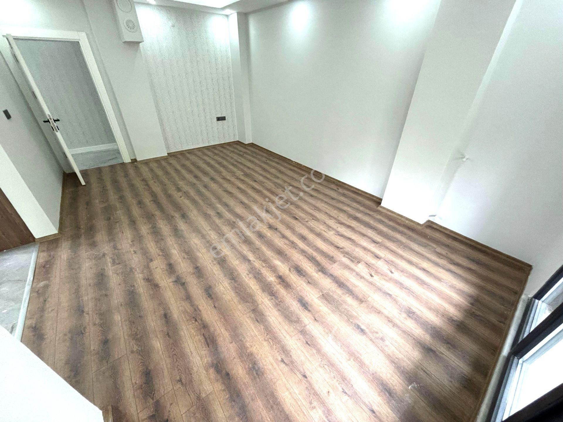 Yiğit'ten Akçay'da 4+1 Kaz Dağları Eteğinde Tripleks Lüks Villa - Görsel 22