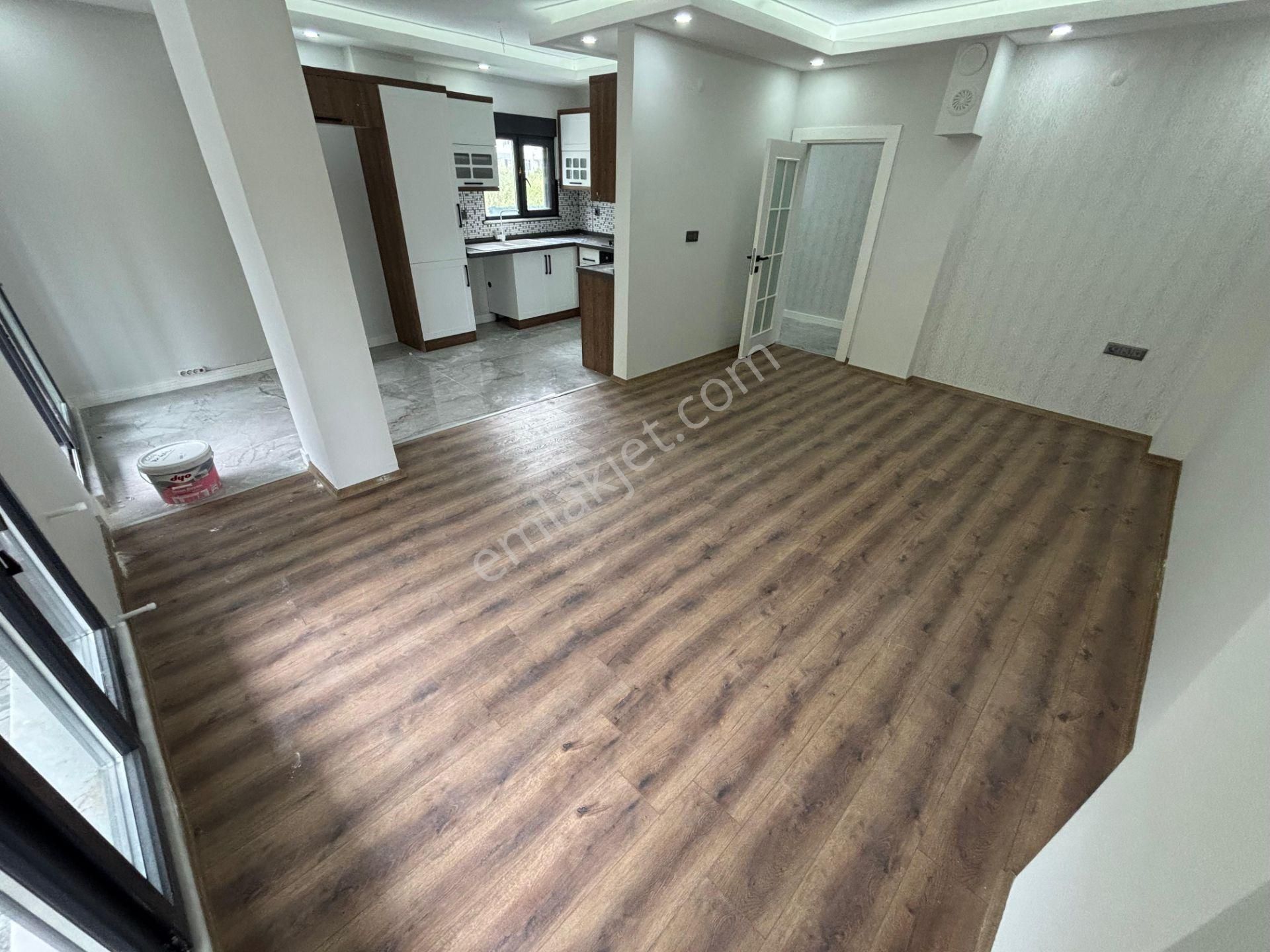 Yiğit'ten Akçay'da 4+1 Kaz Dağları Eteğinde Tripleks Lüks Villa - Görsel 5