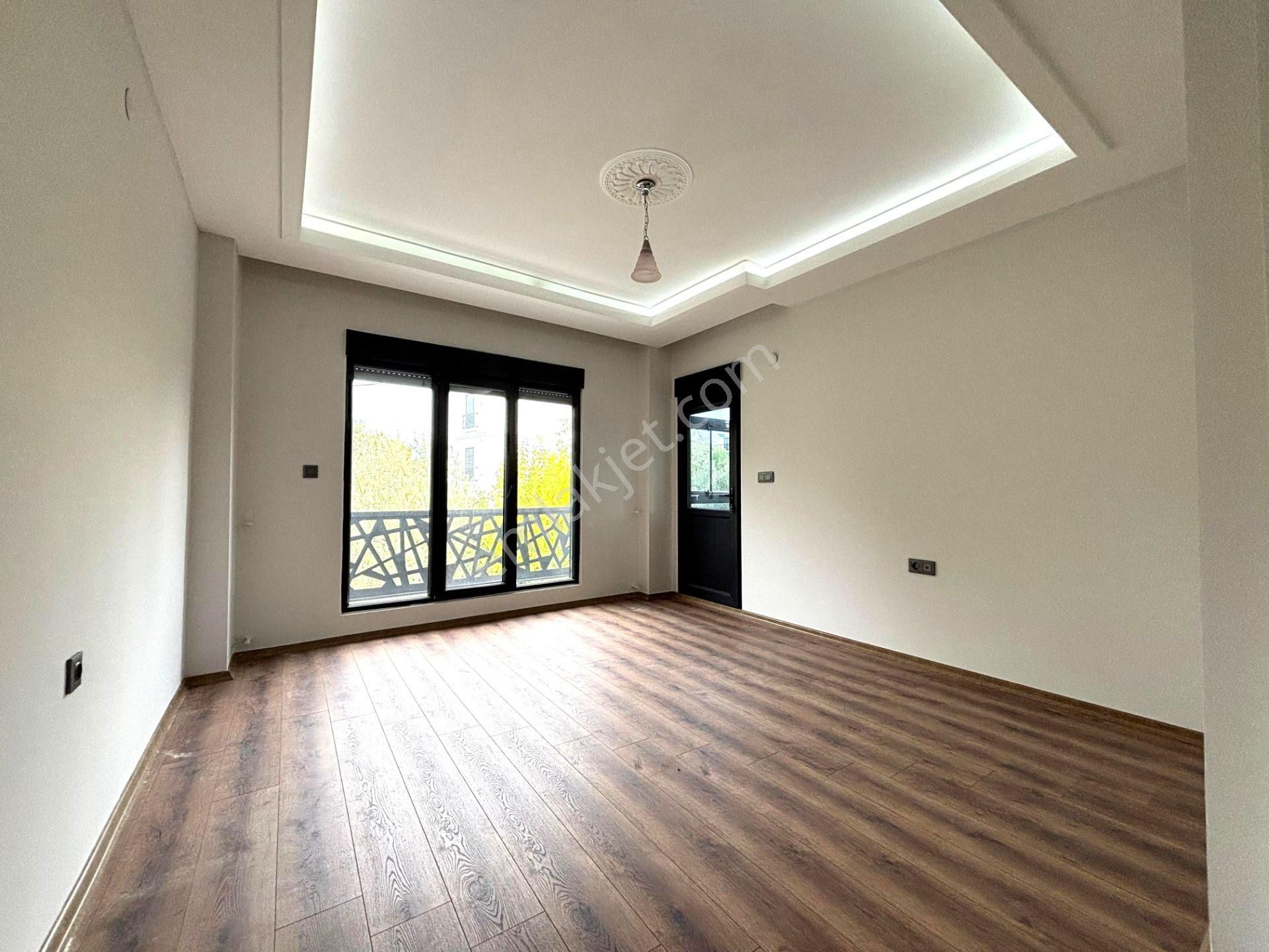 Yiğit'ten Akçay'da 4+1 Kaz Dağları Eteğinde Tripleks Lüks Villa - Görsel 11