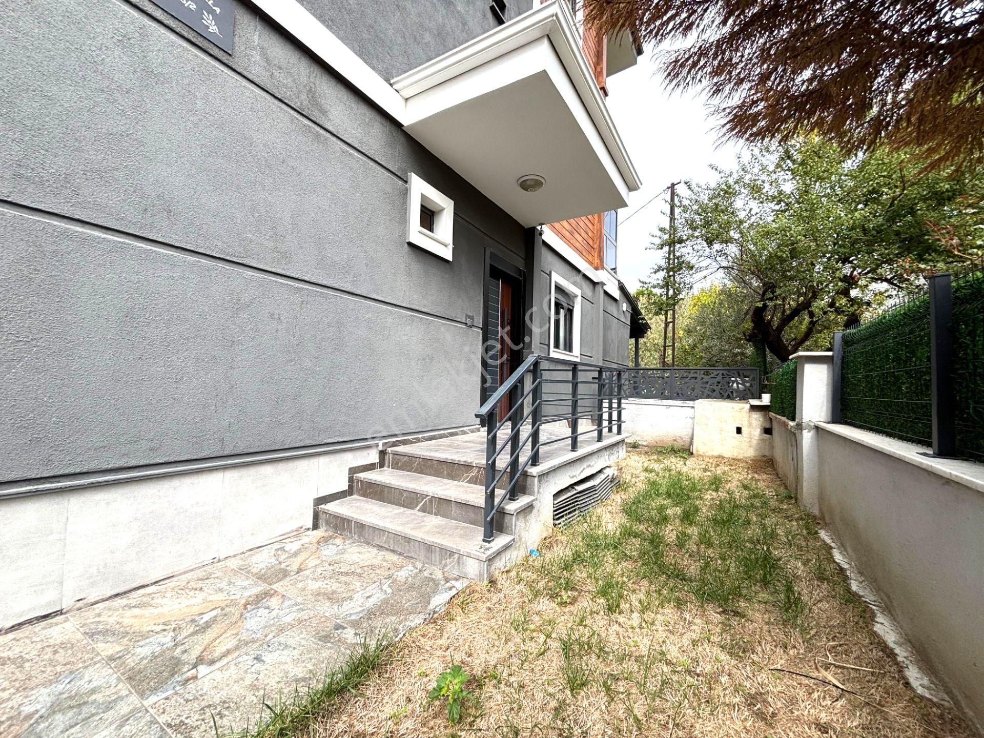 Yiğit'ten Akçay'da 4+1 Kaz Dağları Eteğinde Tripleks Lüks Villa - Görsel 30