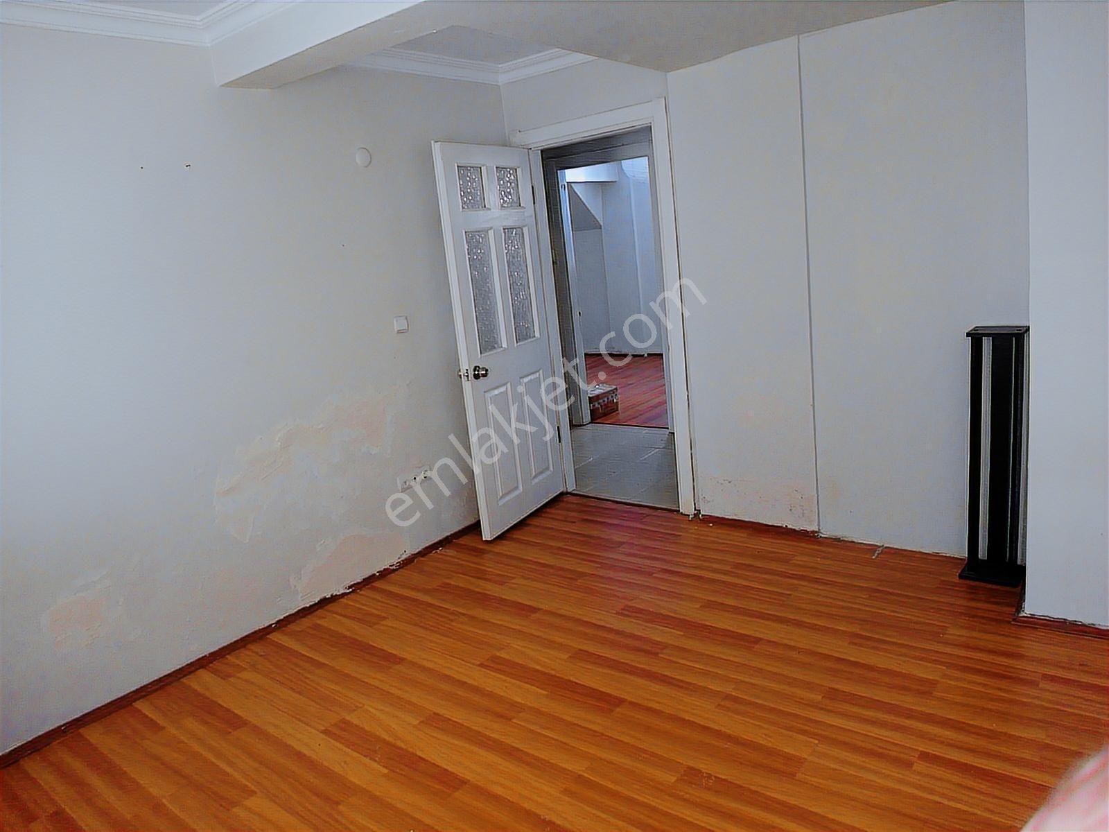 Kocamustafapaşa Yeni Bina Merkezi Konum Çiftcephe 2+1bahçe Katı - Görsel 7