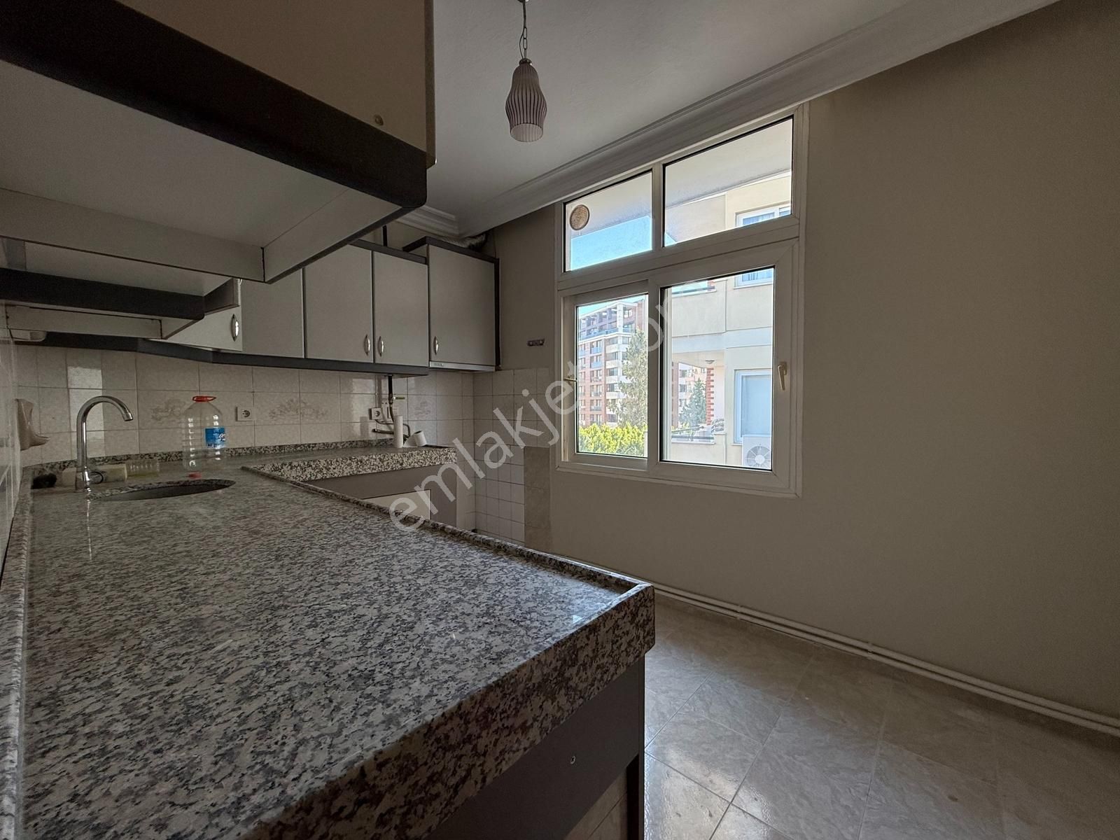 Gazipaşa'da 3+1 165 M2 Doğalgazlı*kapalı Mutfak Kiralık Daire - Görsel 6