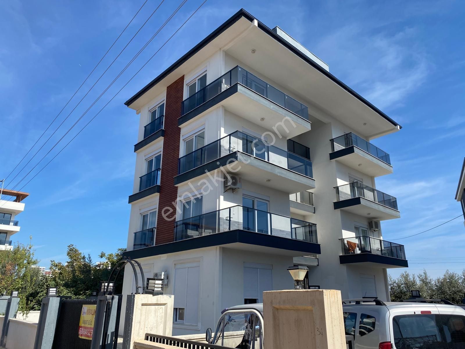 Döşemealtı Çıplaklıda Yeni Binada Kiralık 1+1 Daireler - Görsel 9