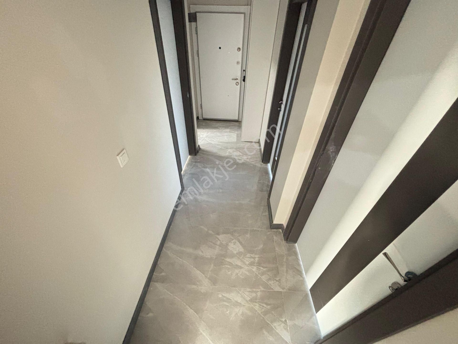 Yiğit'ten Küçükkuyu'da 2+1 Site İçerisinde Ayrı Mutfaklı Daire - Görsel 30