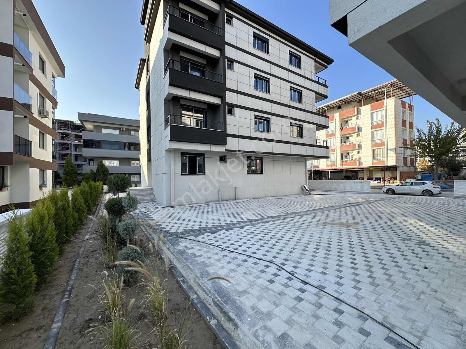 Uygan'dan Yemişlik Mah. 2+1 105m² Site İçi Sıfır Arakat Lüx - Görsel 14