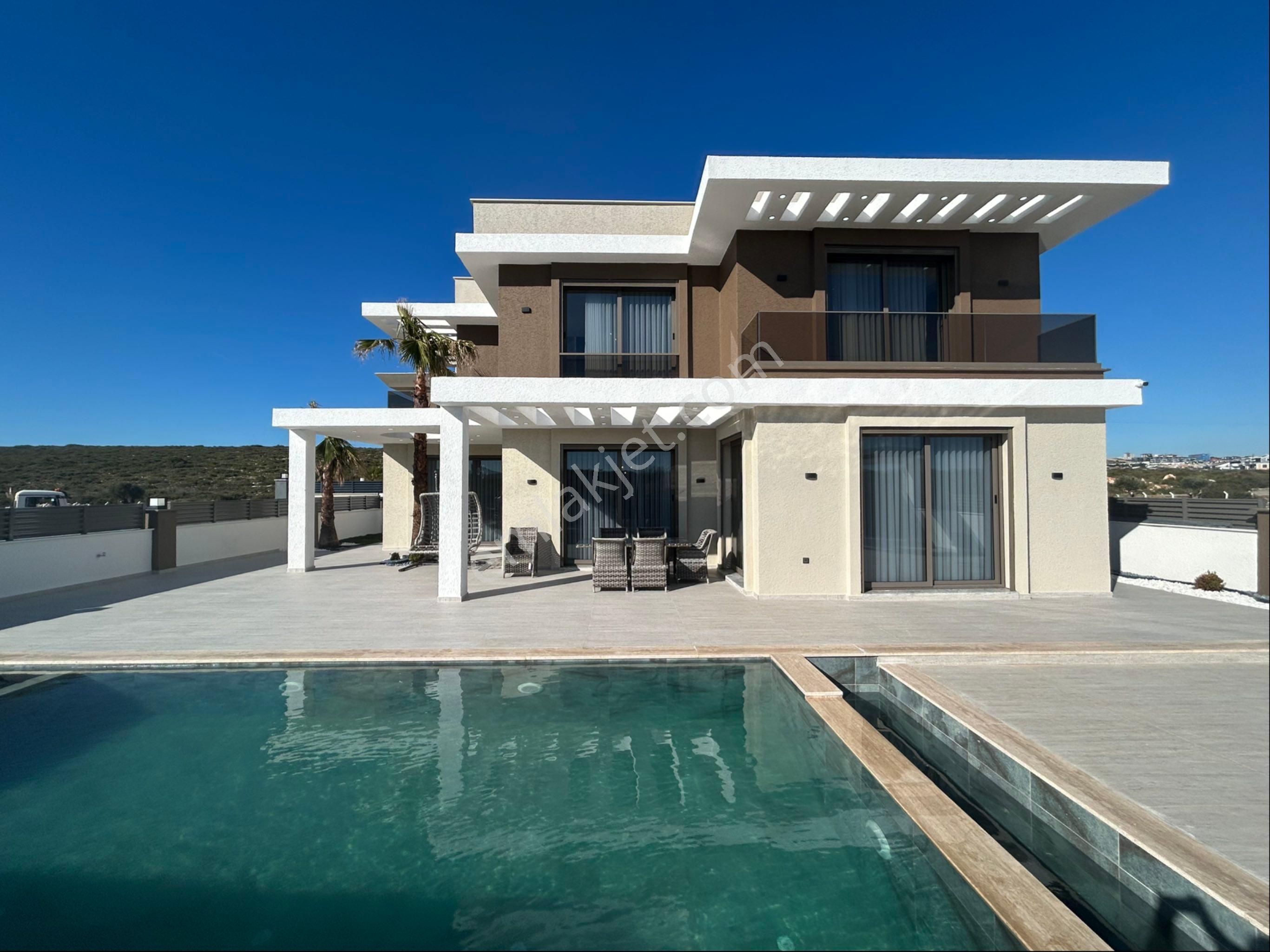 Didimde Satılık 4+1 Lüks Villa - Görsel 7