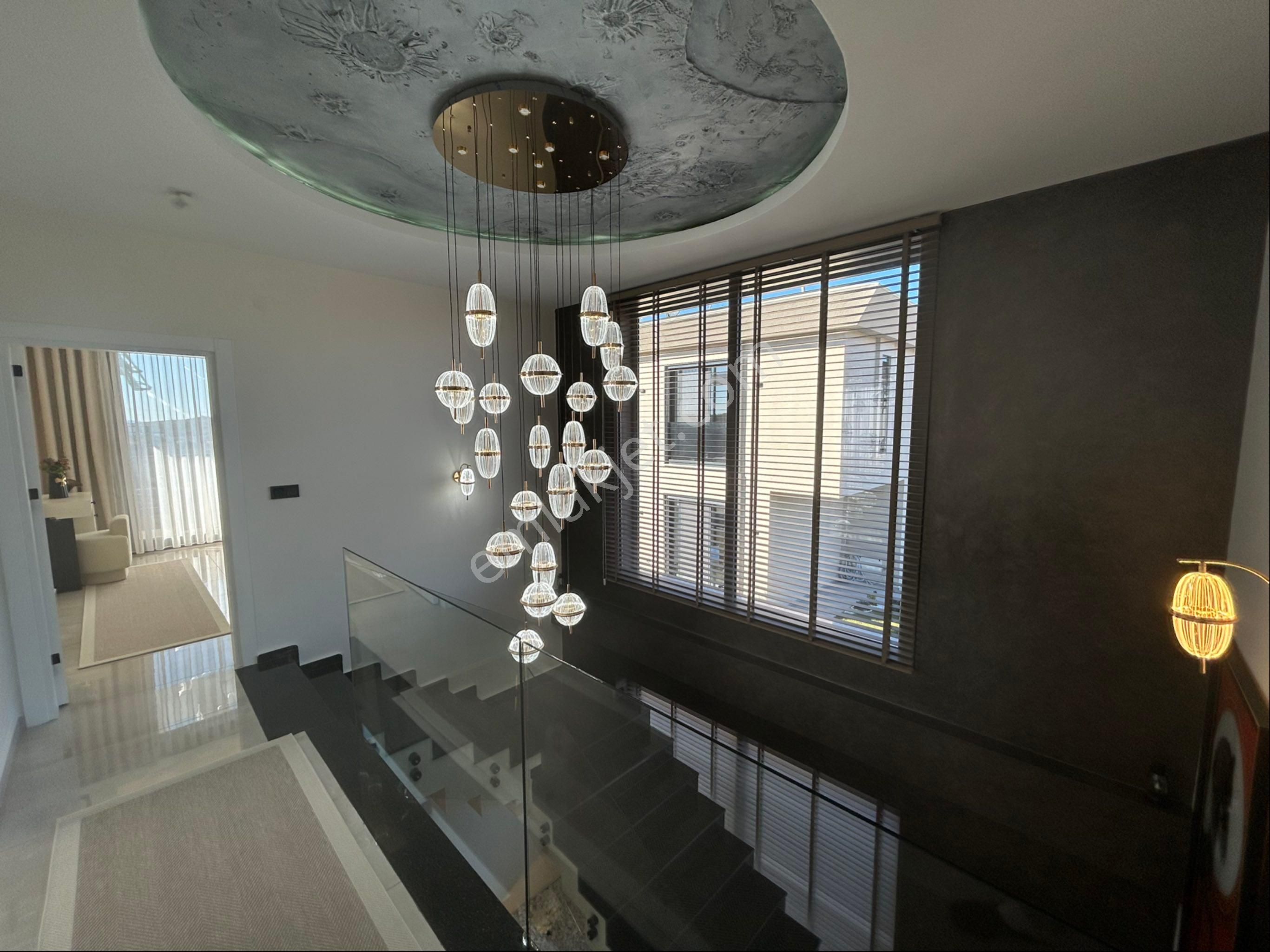 Didimde Satılık 4+1 Lüks Villa - Görsel 23