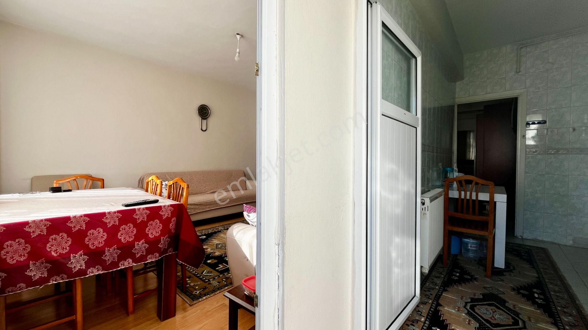 Ümraniye Ihlamurkuyu Mahallesi Satılık 2+1 Ara Kat Daire - Görsel 16