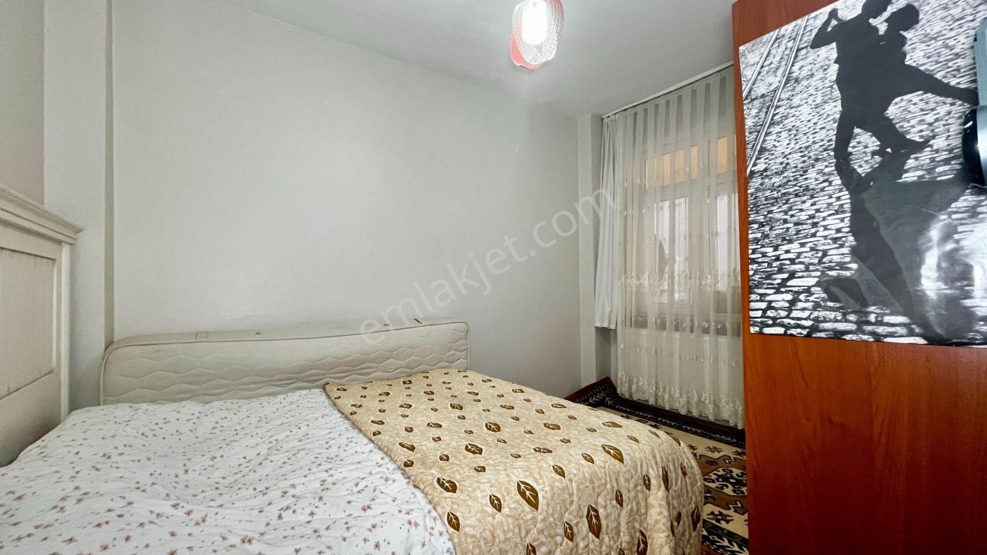 Ümraniye Ihlamurkuyu Mahallesi Satılık 2+1 Ara Kat Daire - Görsel 24