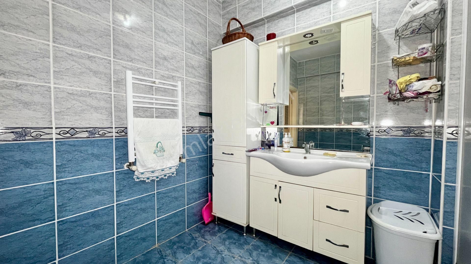 Ümraniye Ihlamurkuyu Mahallesi Satılık 2+1 Ara Kat Daire - Görsel 22