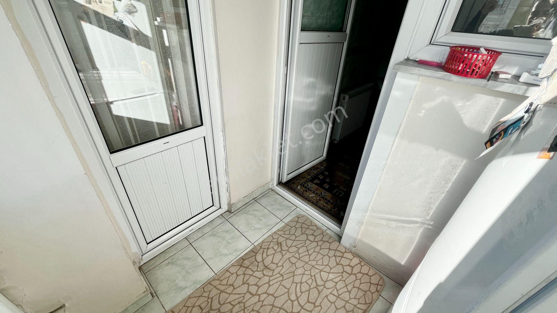 Ümraniye Ihlamurkuyu Mahallesi Satılık 2+1 Ara Kat Daire - Görsel 15