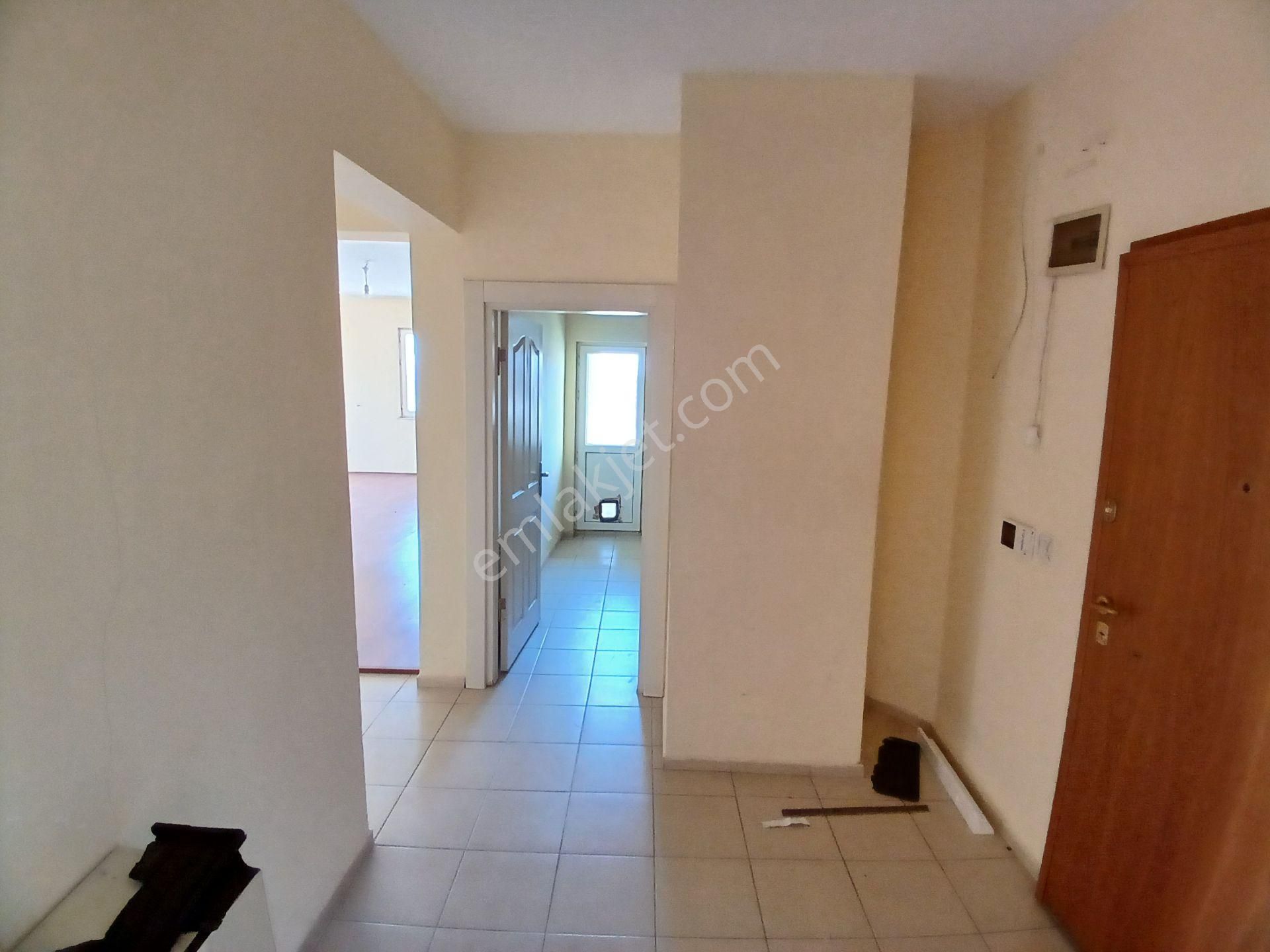 Polat Emlak...bahçeşehir 2.kısımda Kiralık 3+1 Daire - Görsel 15