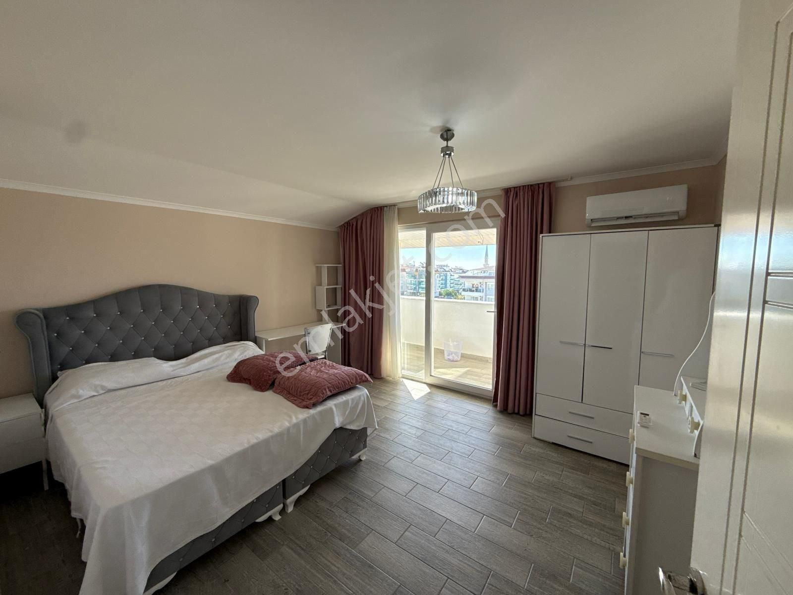 Alanya Kestel’de Kale & Deniz Manzaralı, Lüks 3+2 Dubleks Daire - Görsel 19