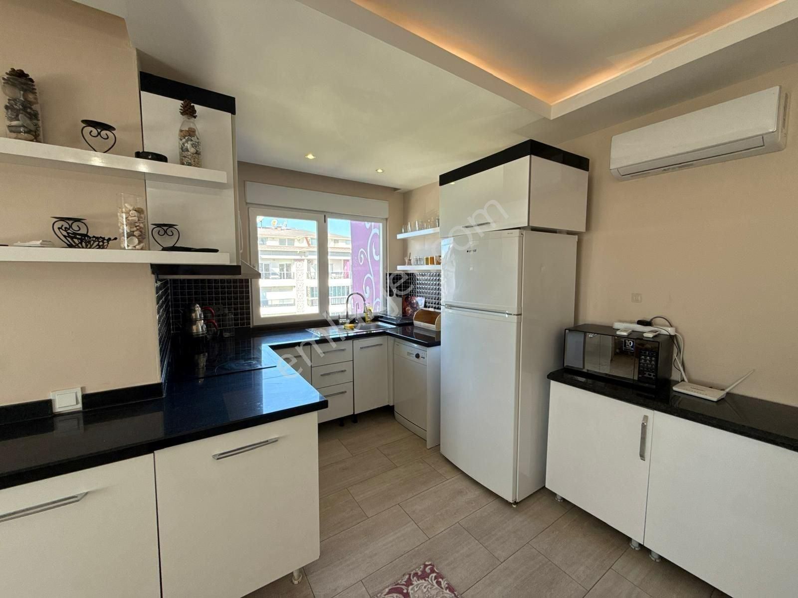 Alanya Kestel’de Kale & Deniz Manzaralı, Lüks 3+2 Dubleks Daire - Görsel 2