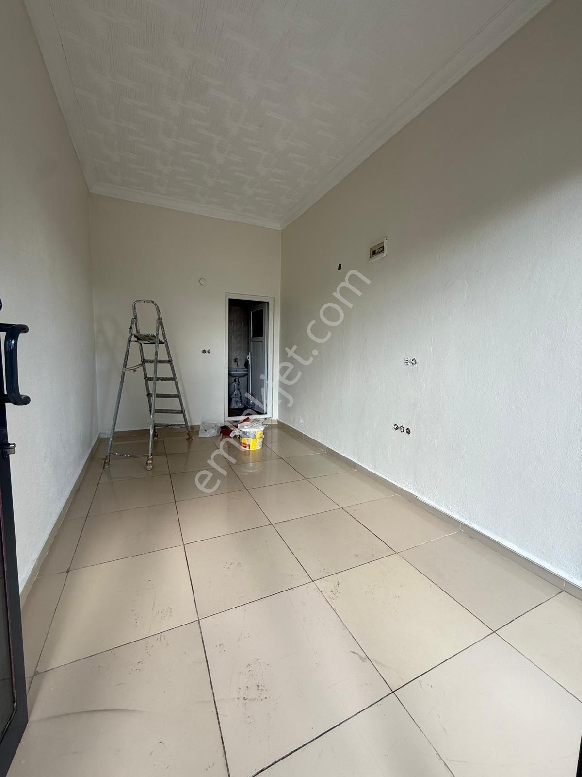 Emek Emlak'tan Hacı Osman Mah.de Ana Cadde Üzeri Satılık Dükkan - Görsel 6