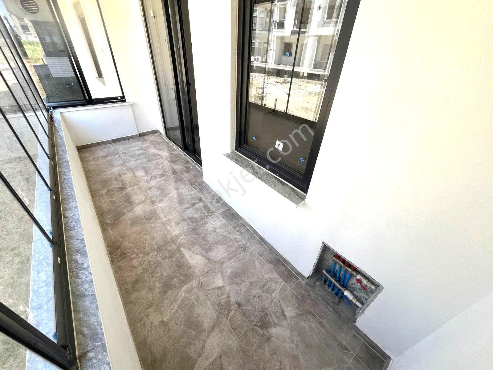 Yiğit'ten Altınkum Da Lüks Tasarımlı Ön Cephe 1+1 Satılık Daire - Görsel 15