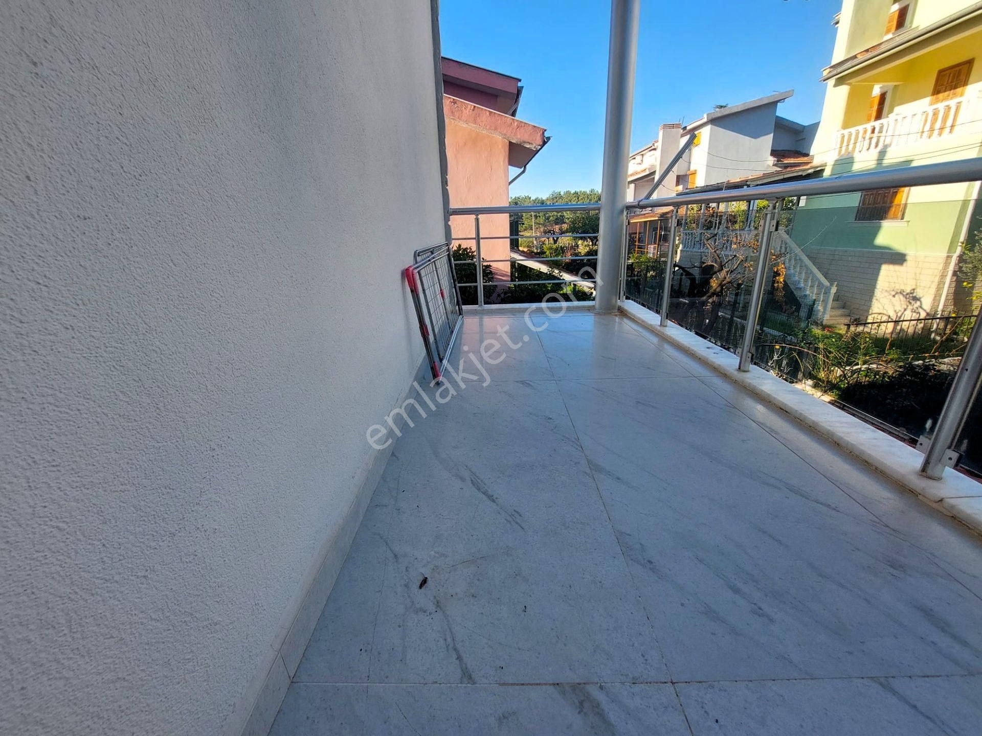 İzmi̇r Menderes Gümüldür De Satılık Müstaki̇l Yazlık Vi̇lla 4+1 - Görsel 14