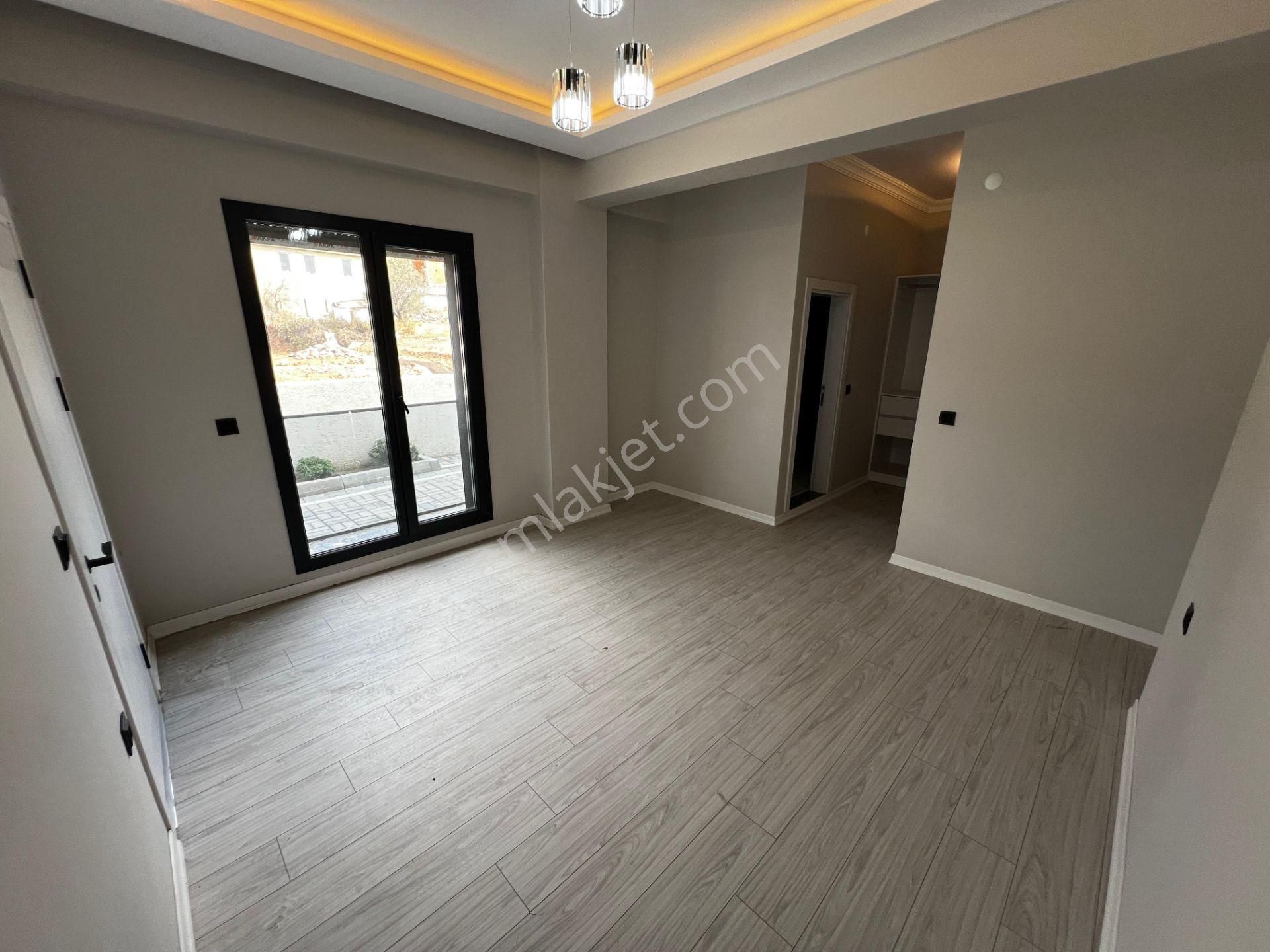 Yiğit'ten Kızılkeçilide Giyinme Odalı 4+1 Müstakil Havuzlu Villa - Görsel 20