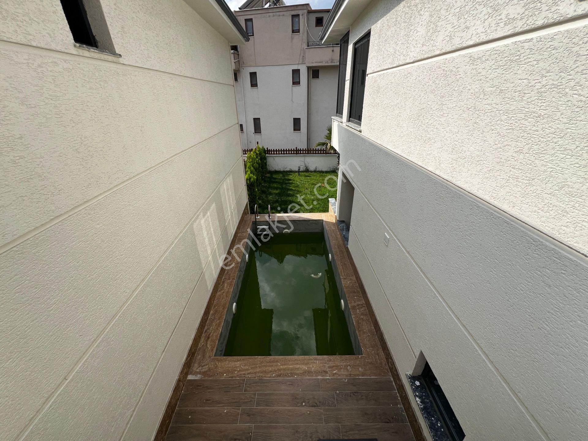 Yiğit'ten Kızılkeçilide Giyinme Odalı 4+1 Müstakil Havuzlu Villa - Görsel 31