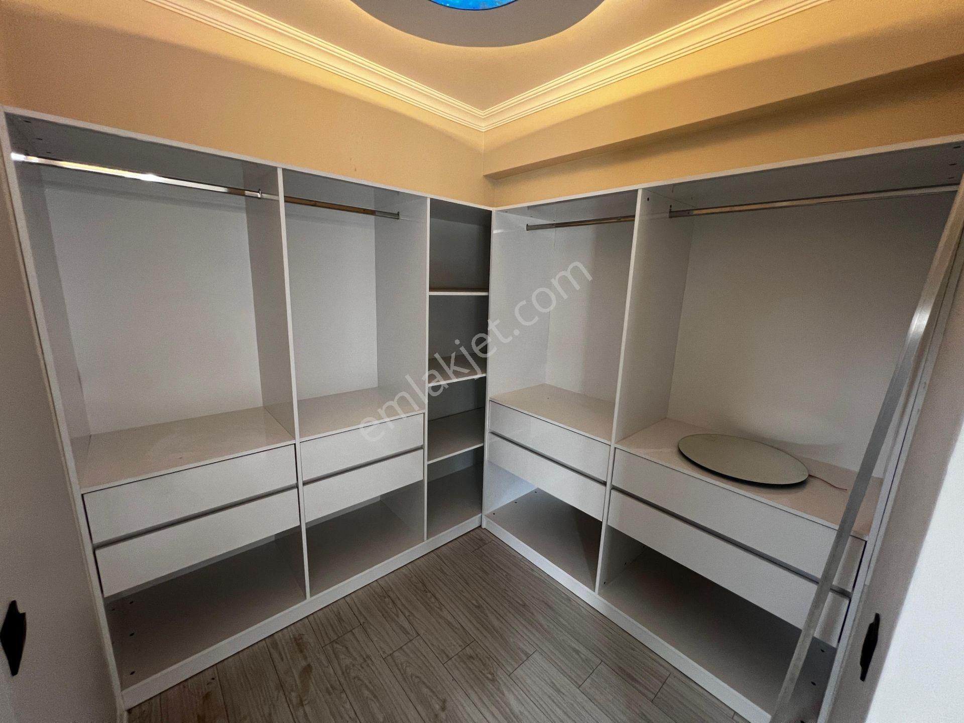 Yiğit'ten Kızılkeçilide Giyinme Odalı 4+1 Müstakil Havuzlu Villa - Görsel 23