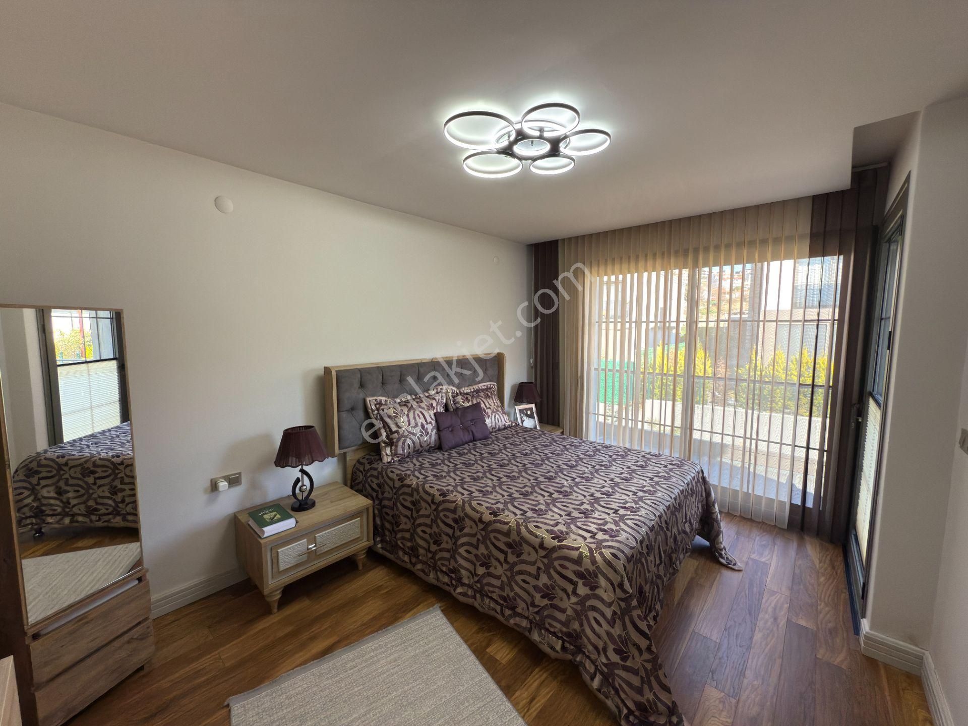 Kadınlar Denizinde, Özel Havuzlu, Denize Yakın 4+1 Lüks Villa - Görsel 23