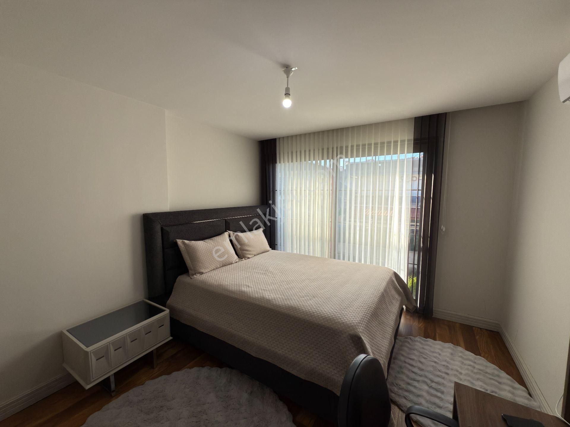 Kadınlar Denizinde, Özel Havuzlu, Denize Yakın 4+1 Lüks Villa - Görsel 25